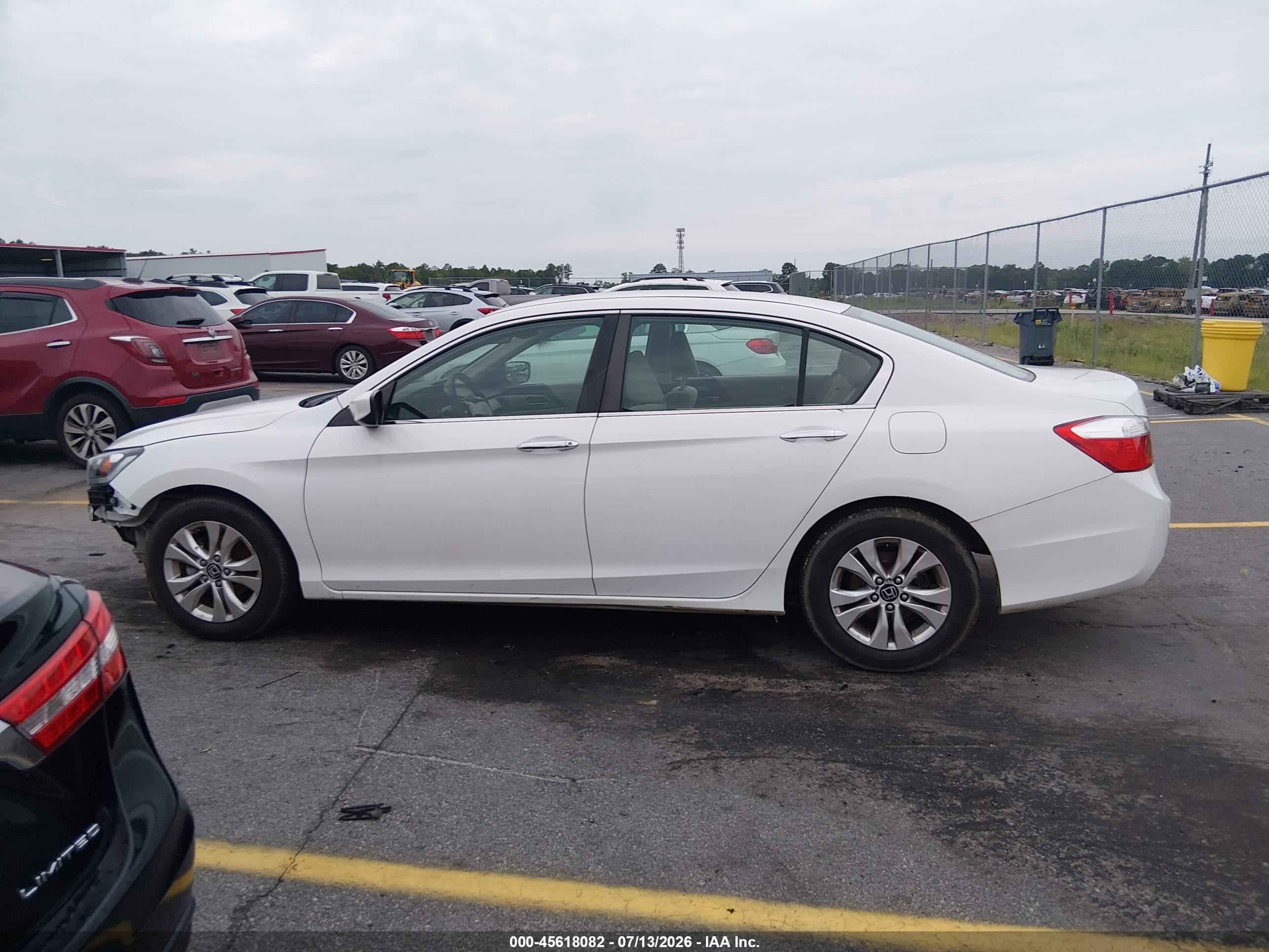 2013 Honda Accord Lx White vin: 1HGCR2F36DA112125
