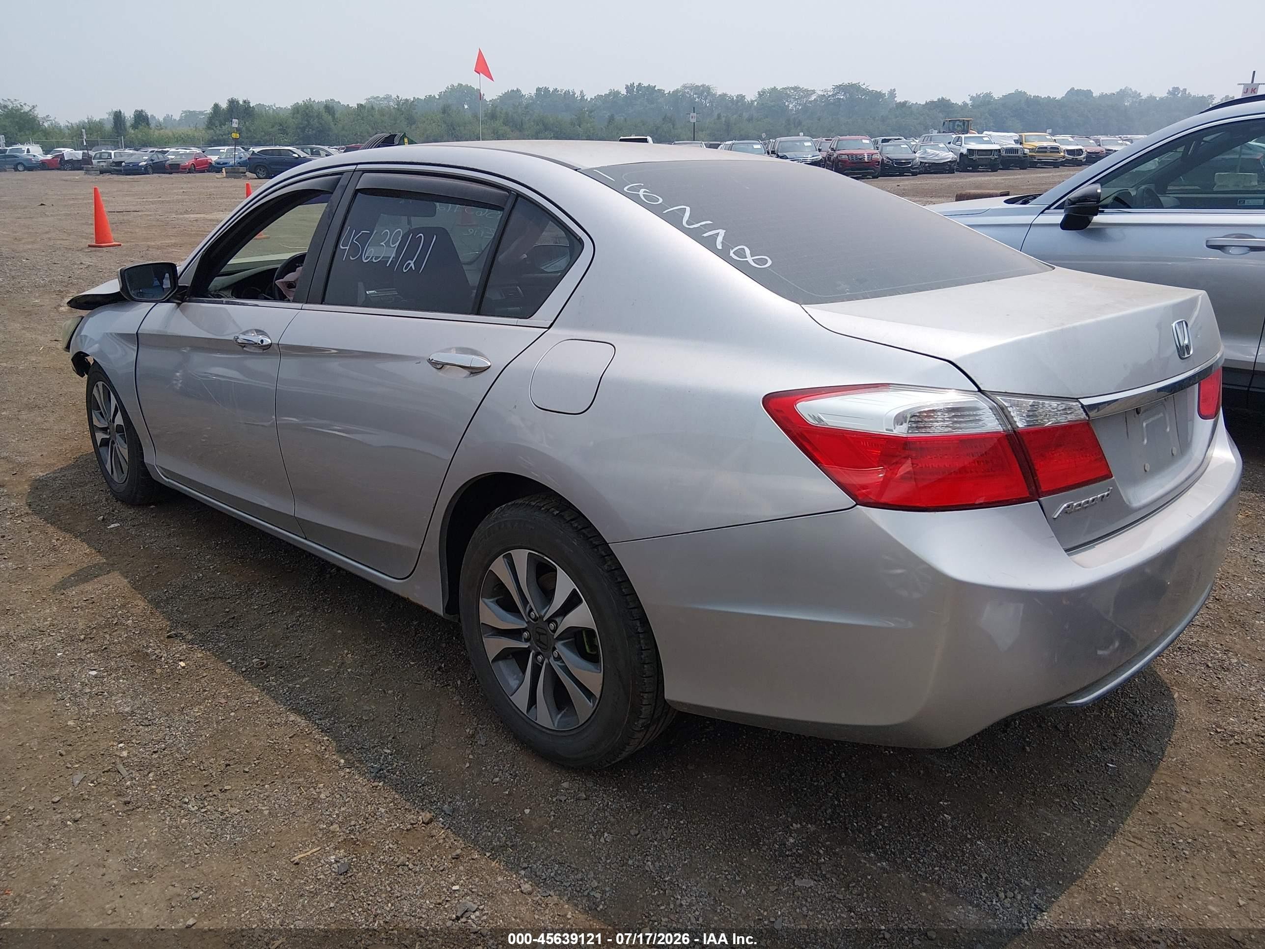 2013 Honda Accord Lx Silver vin: 1HGCR2F36DA118278