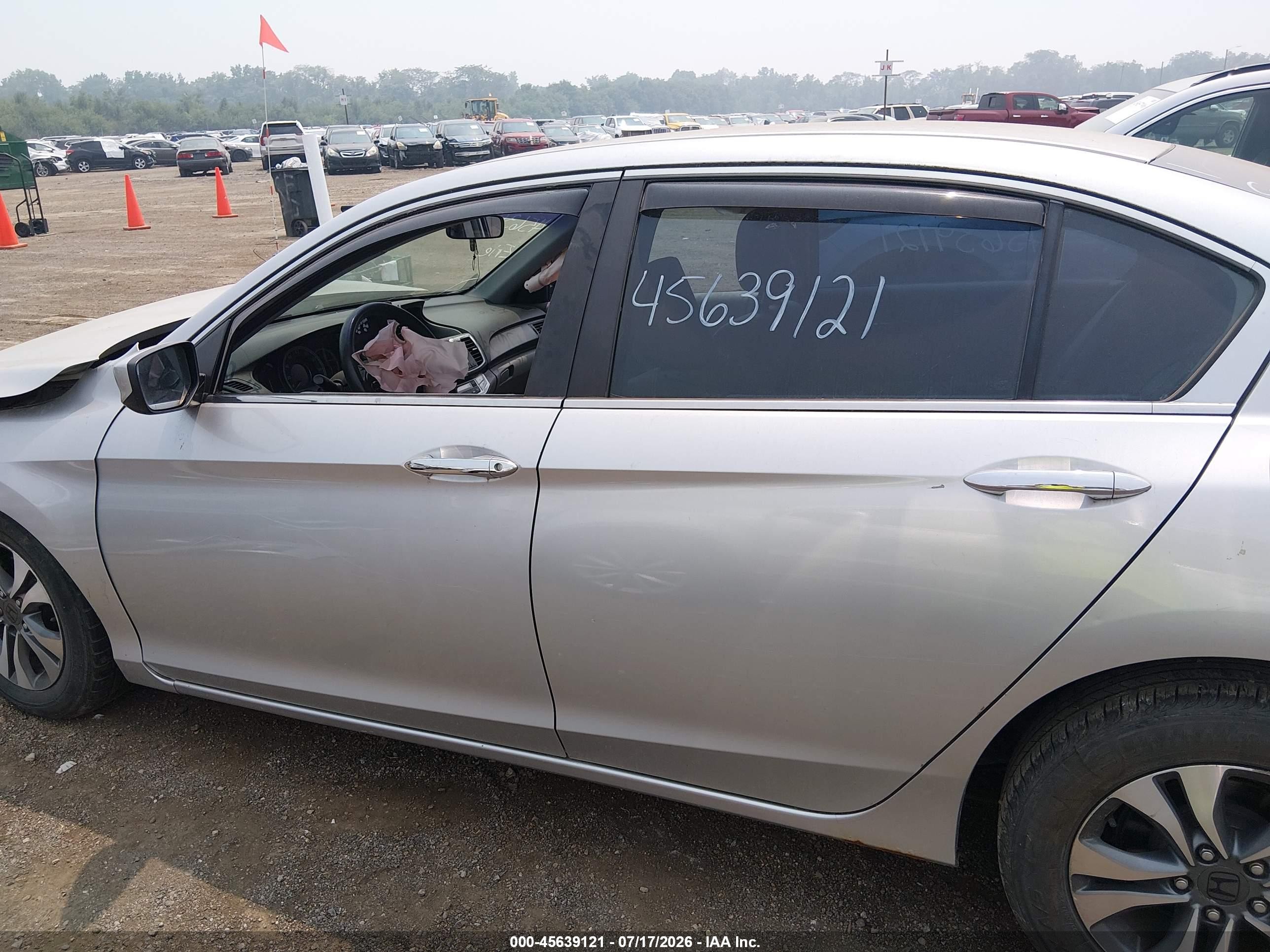 2013 Honda Accord Lx Silver vin: 1HGCR2F36DA118278