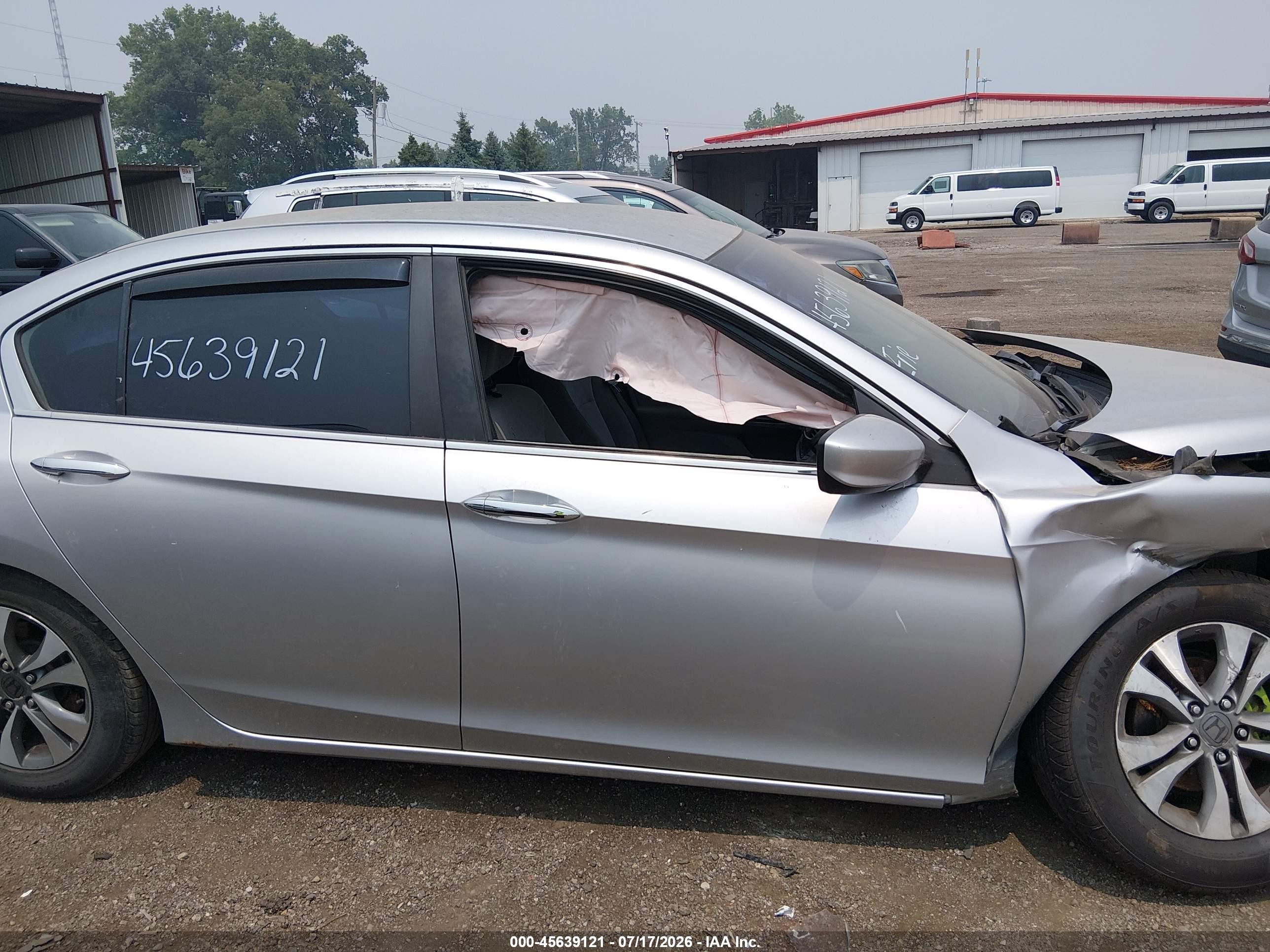 2013 Honda Accord Lx Silver vin: 1HGCR2F36DA118278