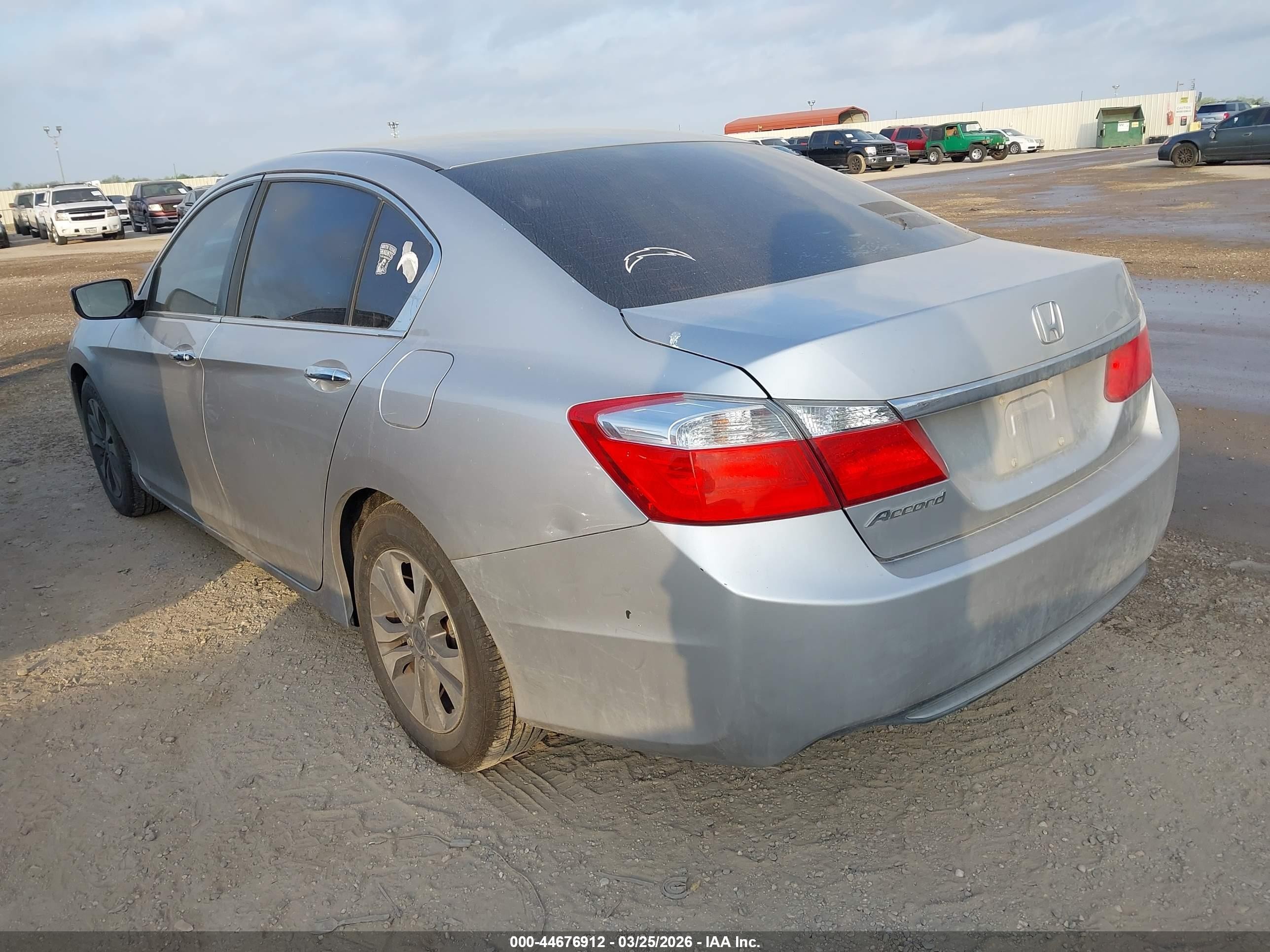 2013 Honda Accord Lx Silver vin: 1HGCR2F36DA170557