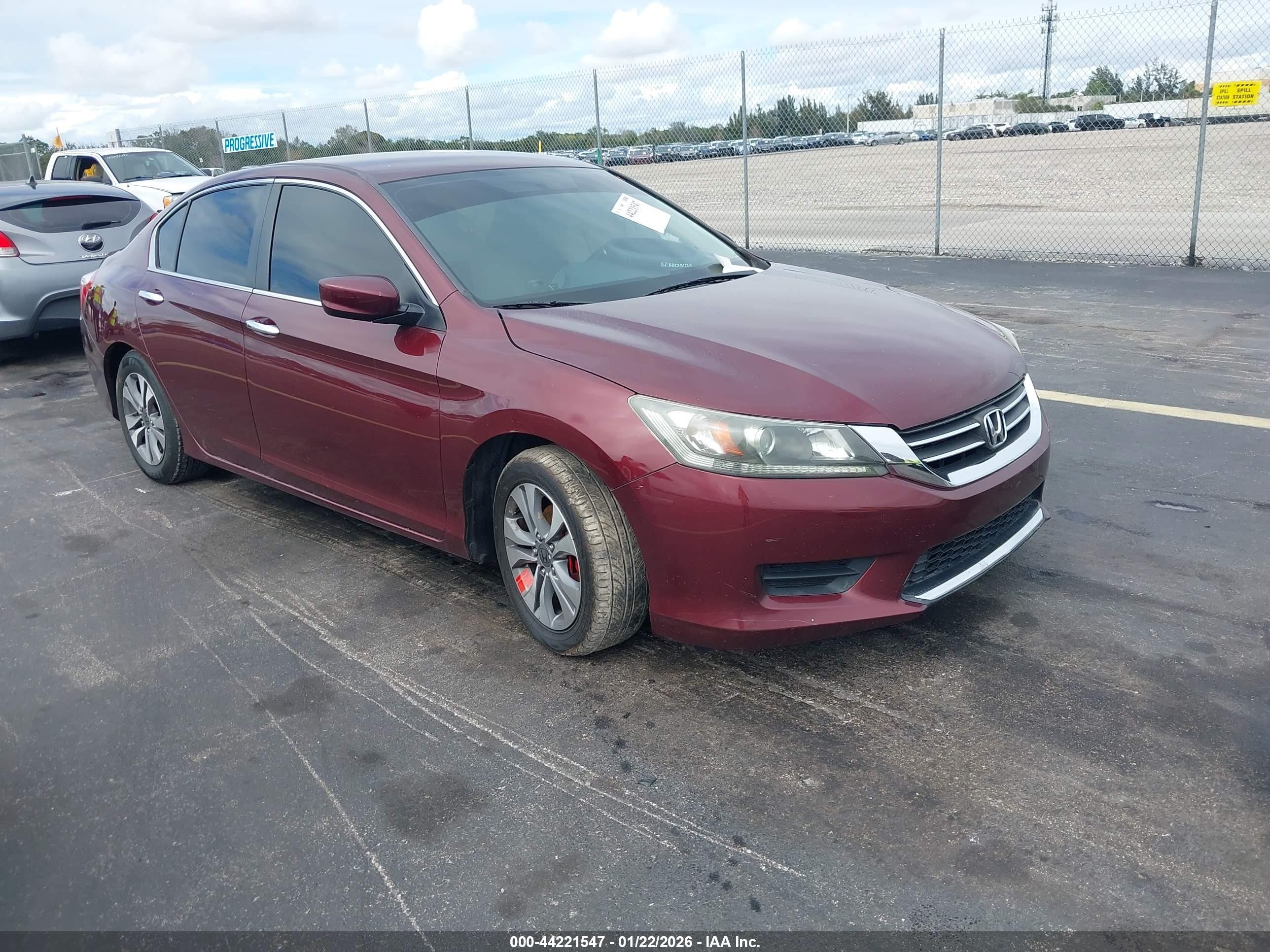2013 Honda Accord Lx Burgundy vin: 1HGCR2F36DA211656
