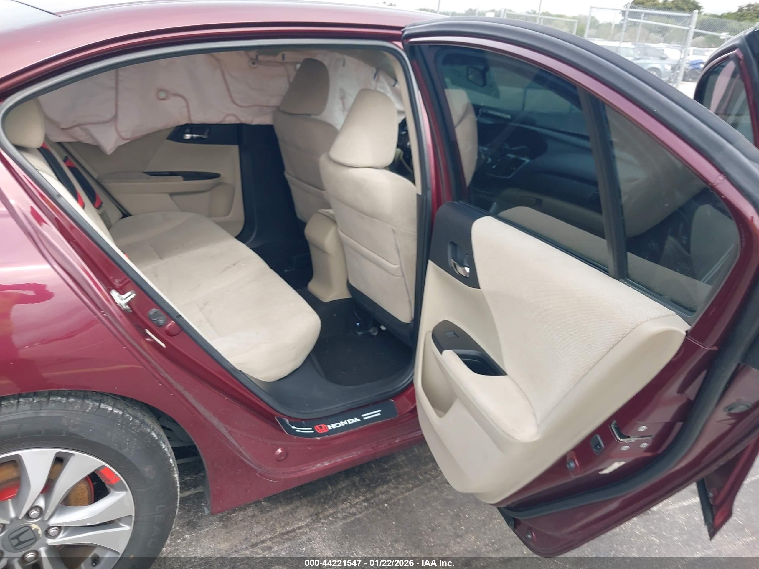 2013 Honda Accord Lx Burgundy vin: 1HGCR2F36DA211656