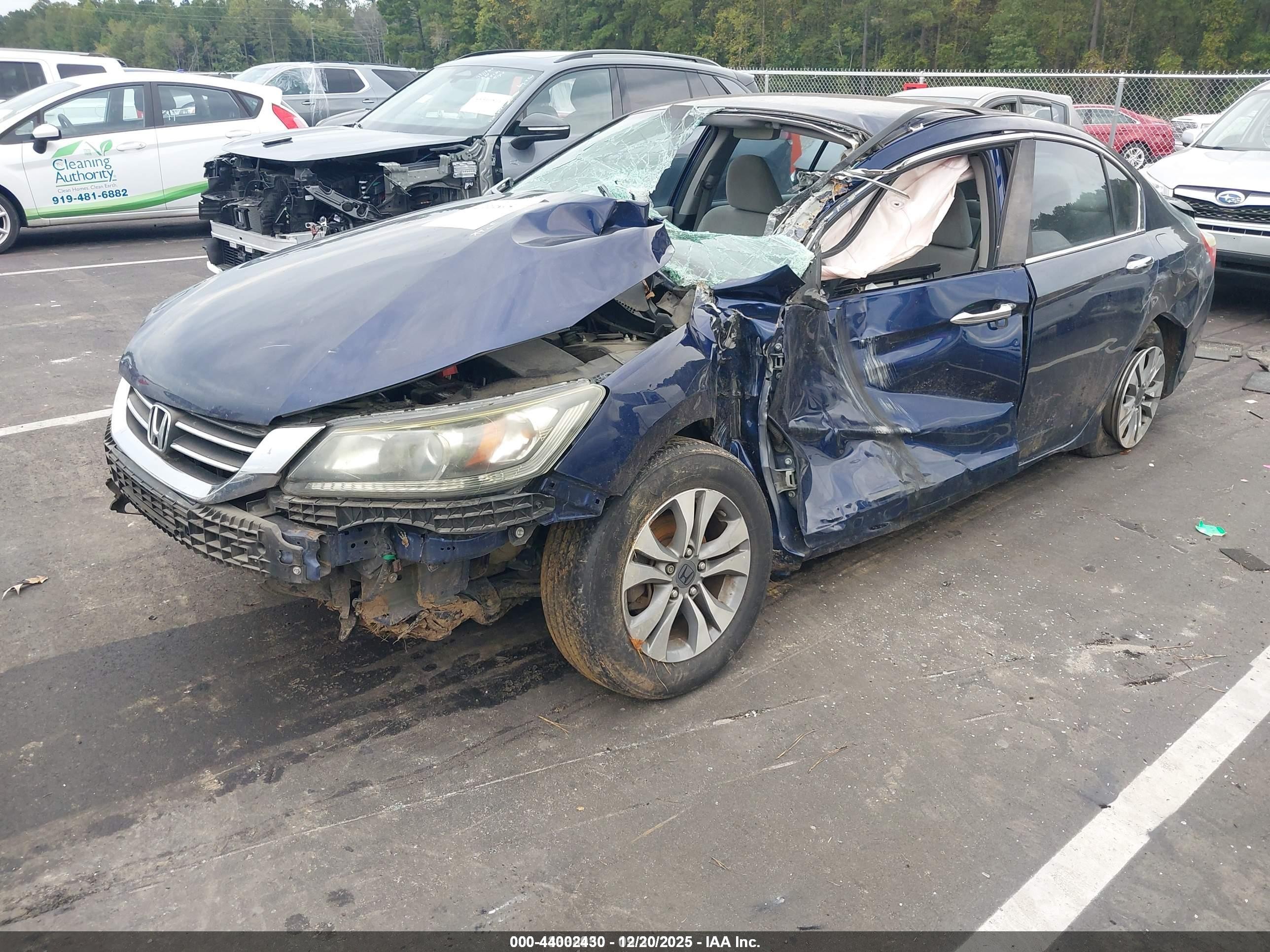 2013 Honda Accord Lx Blue vin: 1HGCR2F36DA248612