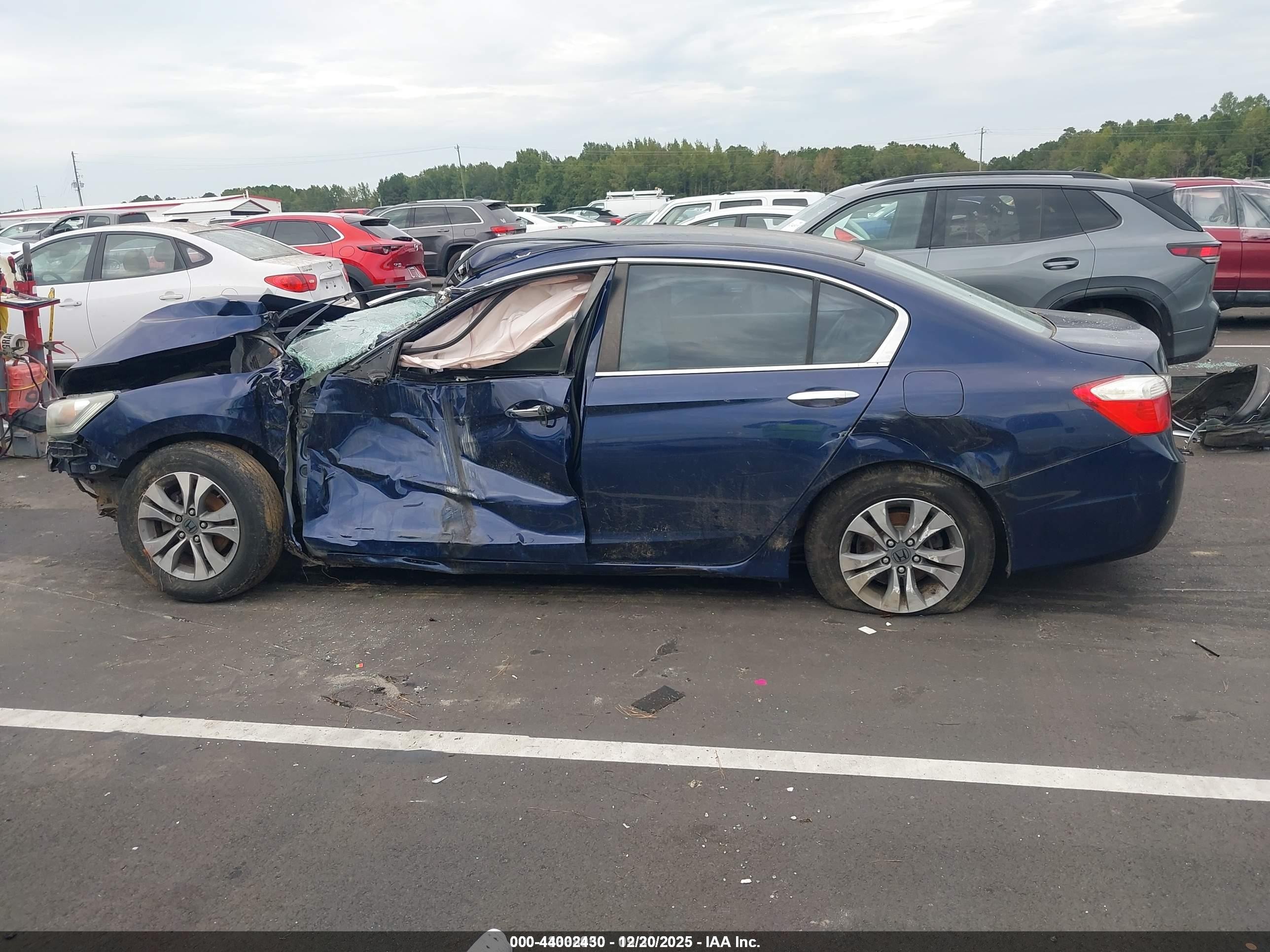 2013 Honda Accord Lx Blue vin: 1HGCR2F36DA248612
