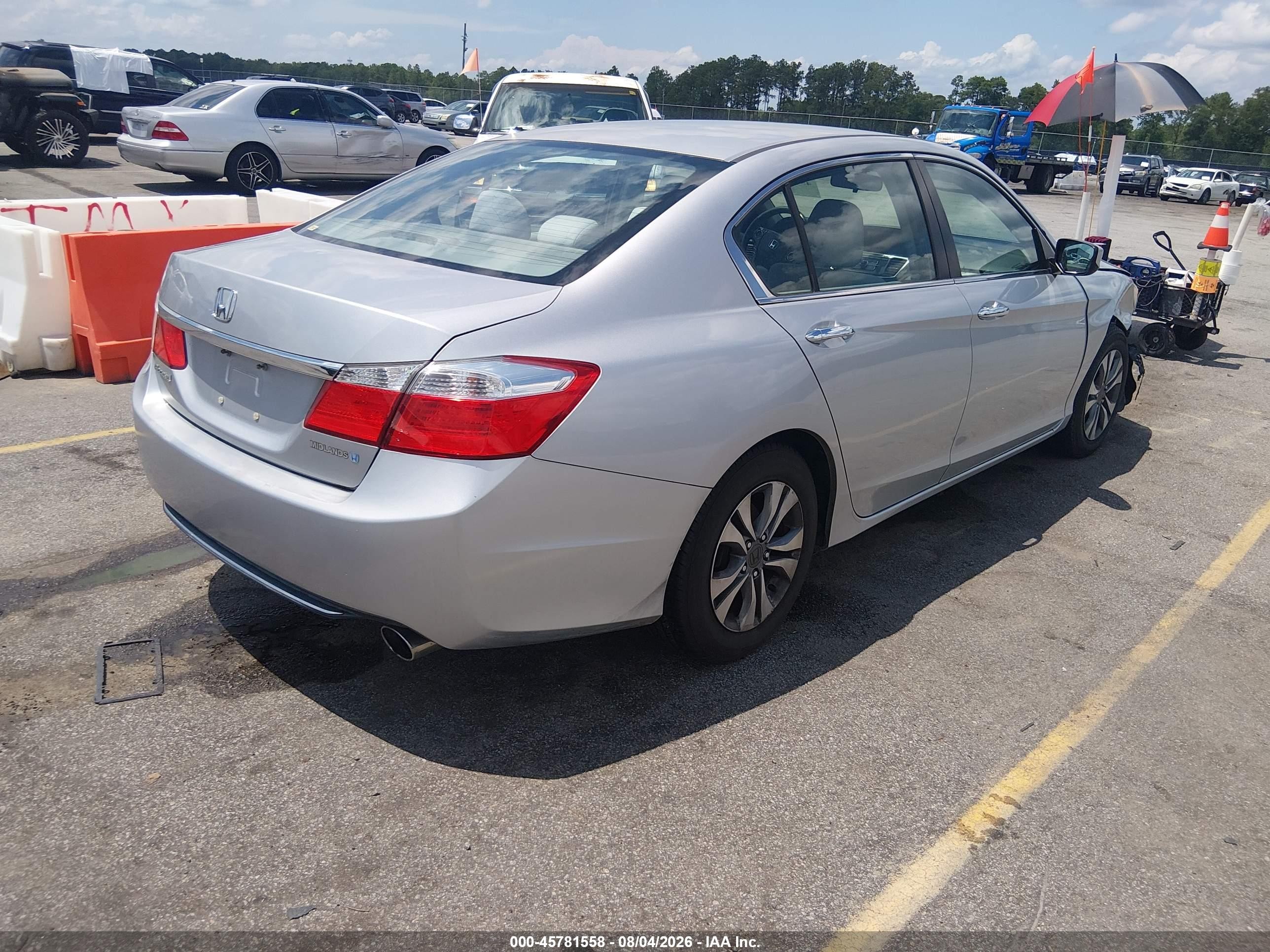 2013 Honda Accord Lx Серебряный vin: 1HGCR2F36DA263000