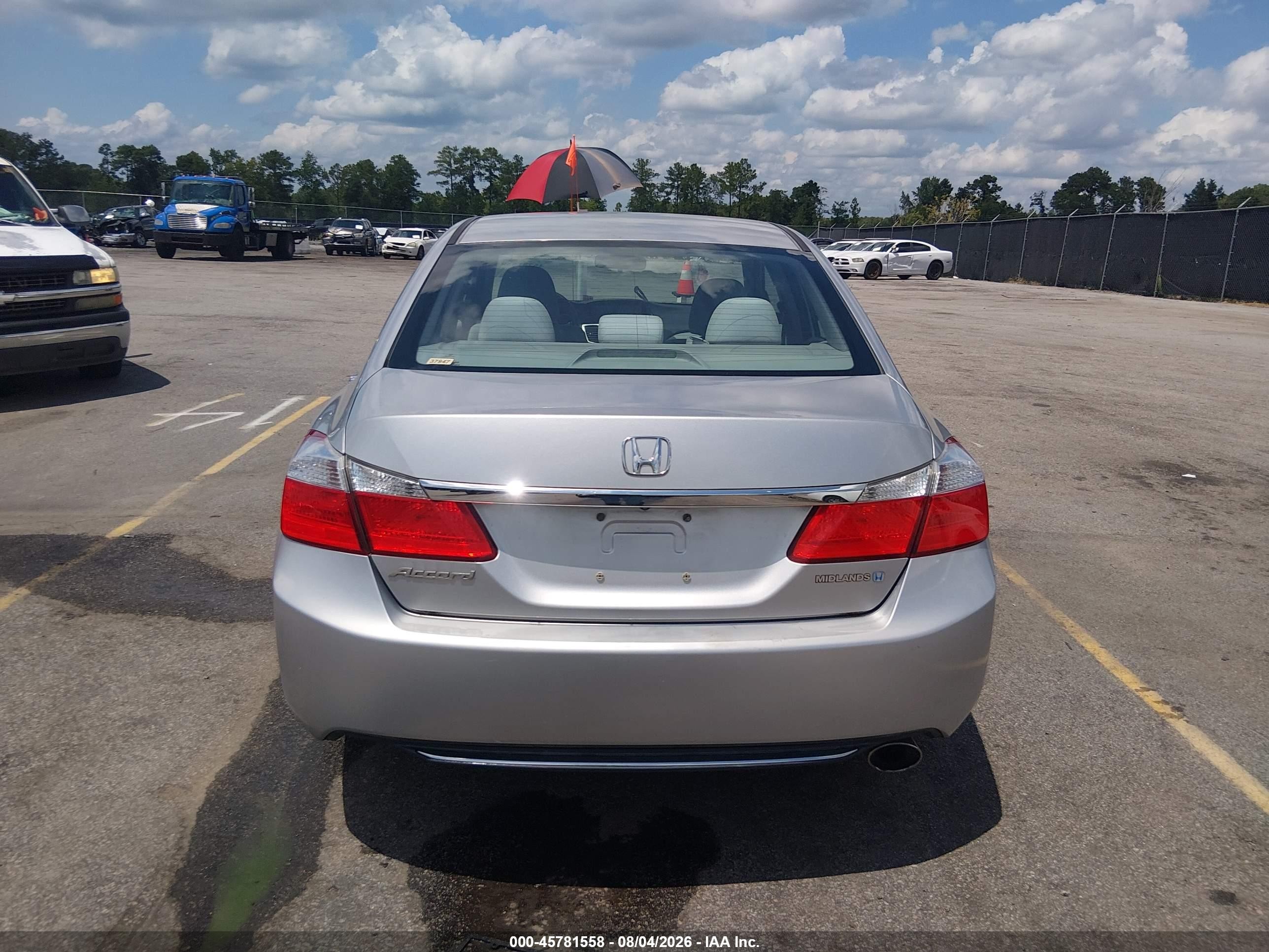 2013 Honda Accord Lx Серебряный vin: 1HGCR2F36DA263000