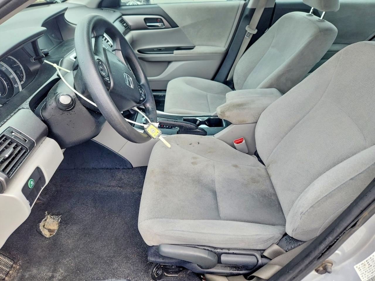 2013 Honda Accord Lx Silver vin: 1HGCR2F36DA273171