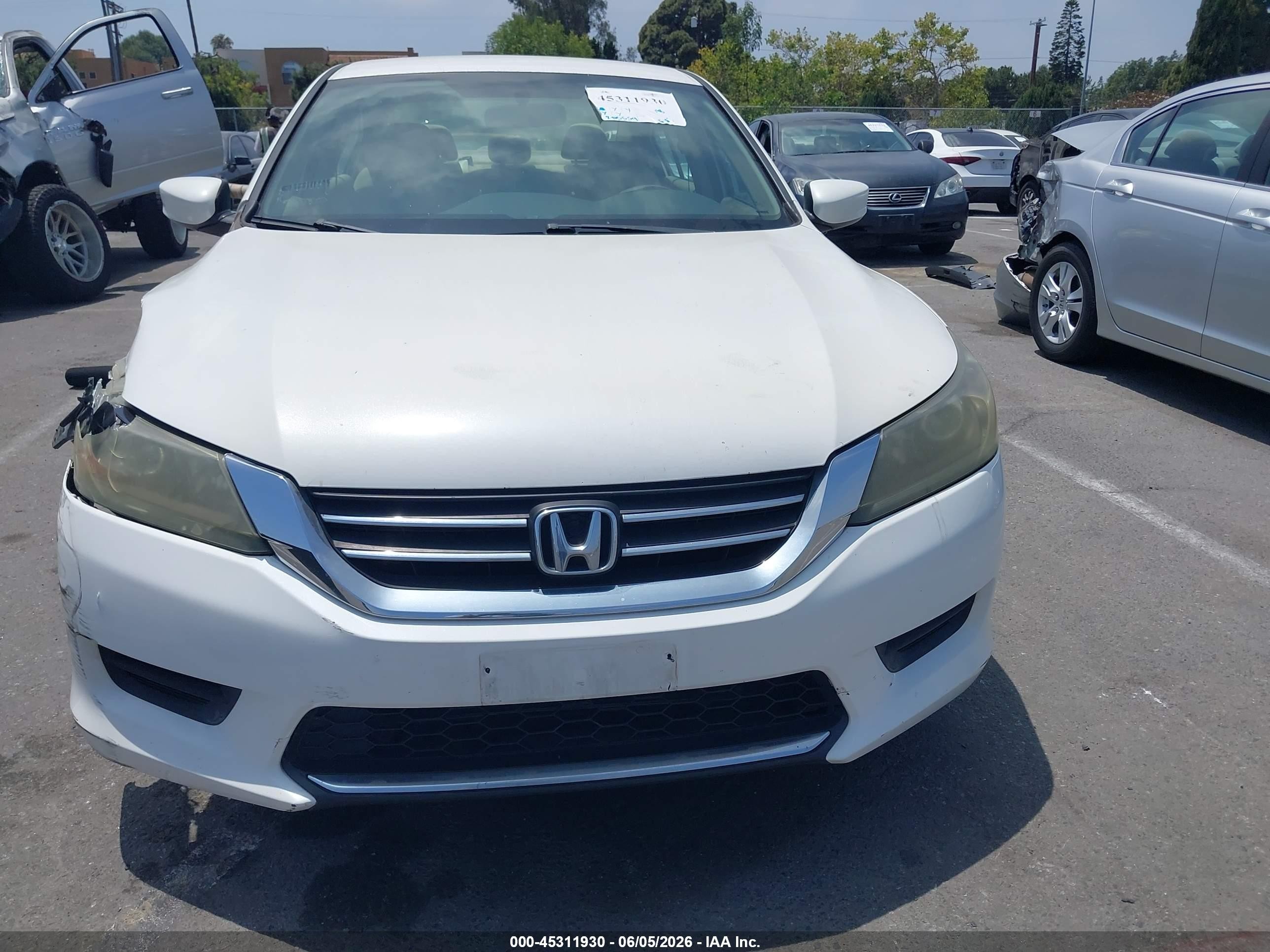 2014 Honda Accord Lx White vin: 1HGCR2F36EA075014