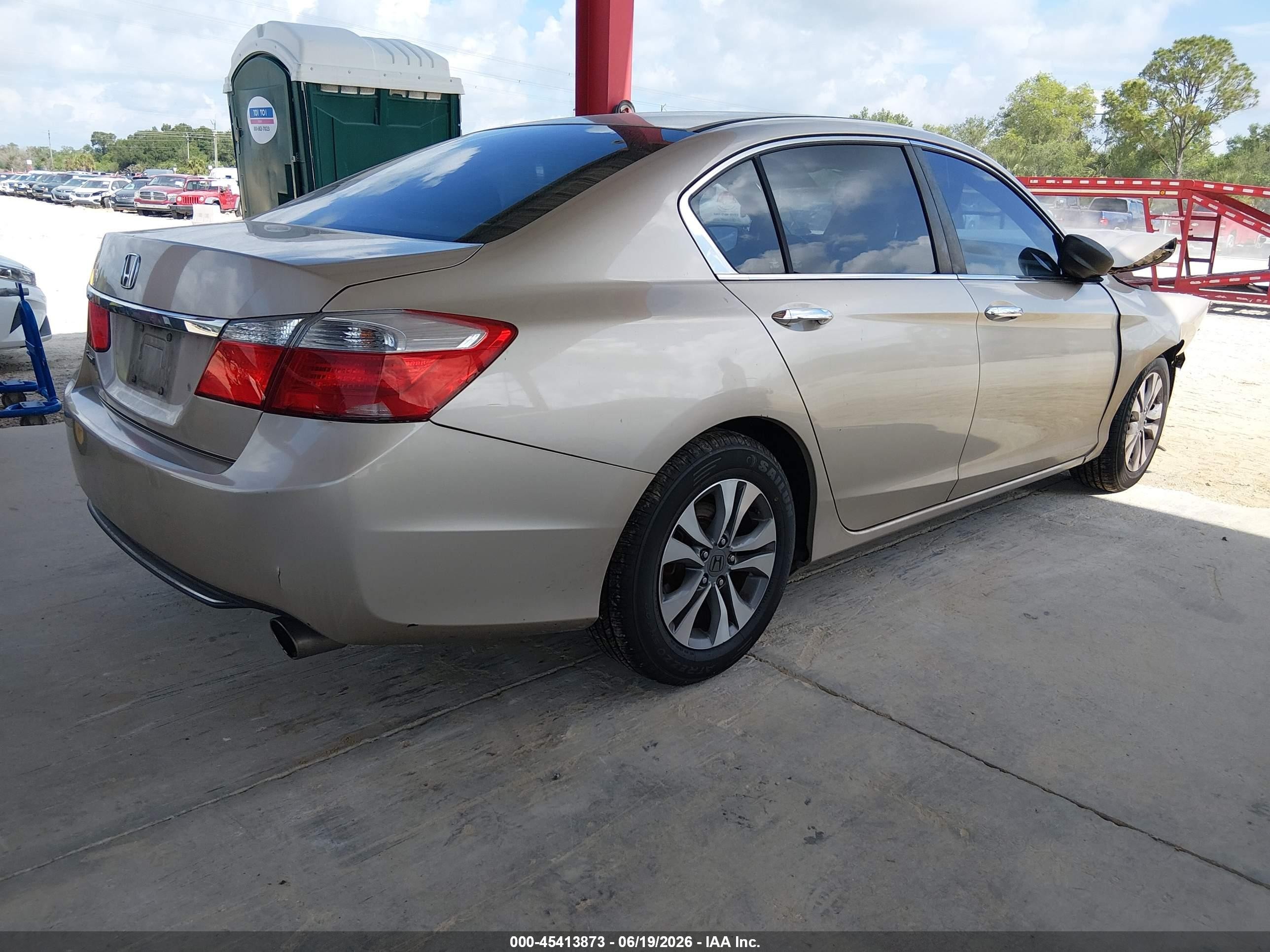 2014 Honda Accord Lx Champagne vin: 1HGCR2F36EA246845