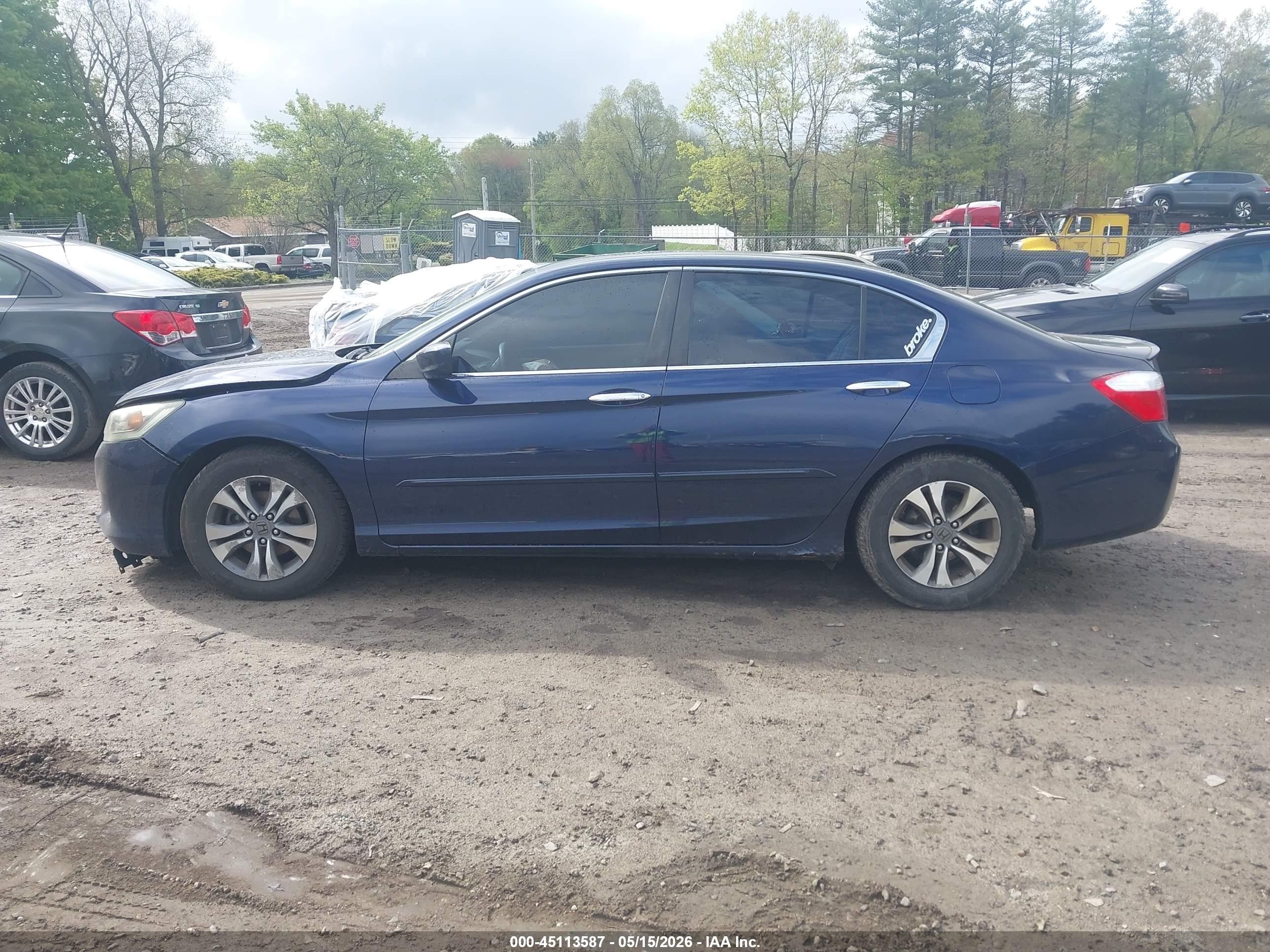 2014 Honda Accord Lx Blue vin: 1HGCR2F36EA307952