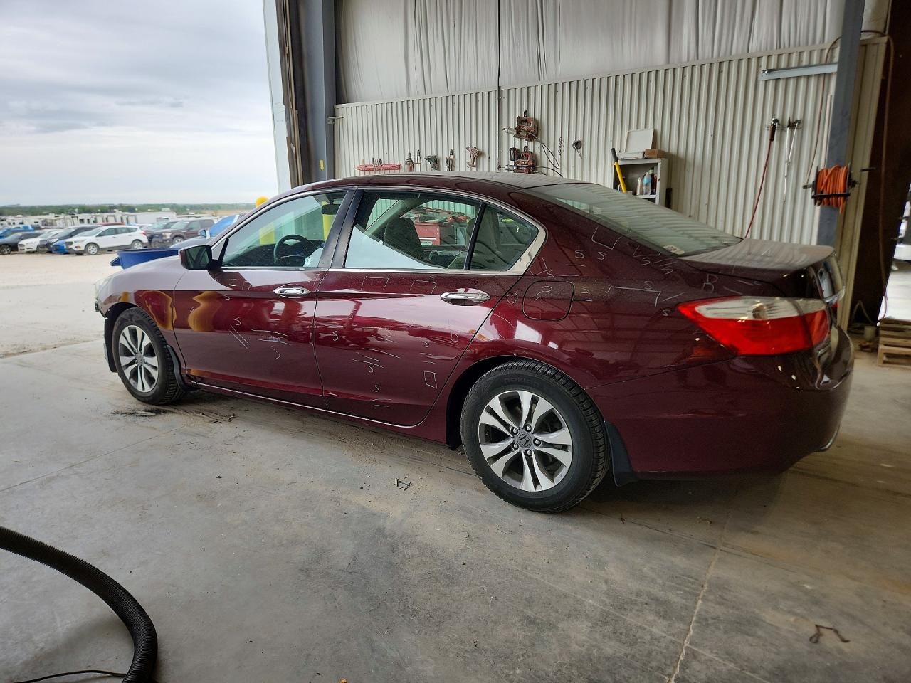 2015 Honda Accord Lx Maroon vin: 1HGCR2F36FA055301