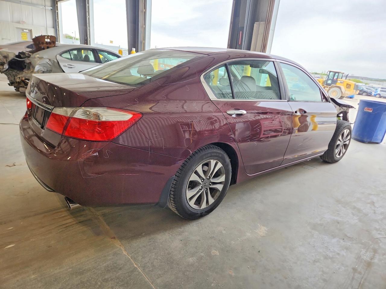 2015 Honda Accord Lx Maroon vin: 1HGCR2F36FA055301