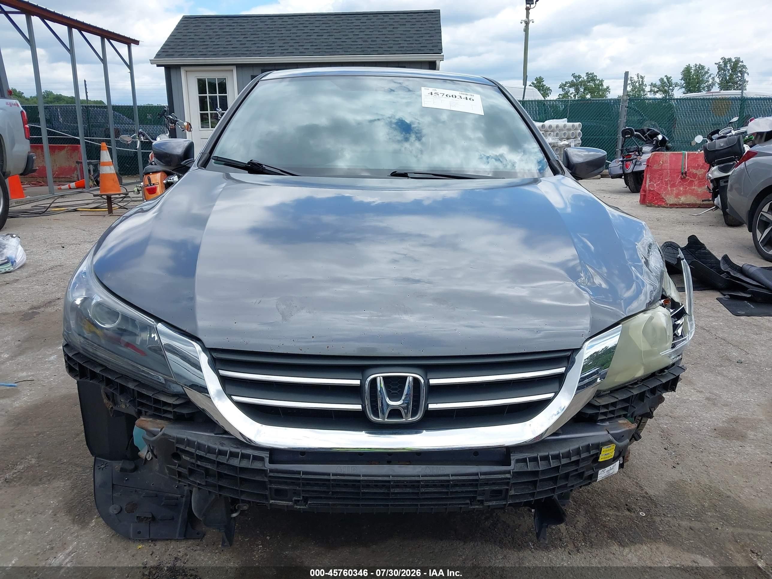 2015 Honda Accord Lx Серый vin: 1HGCR2F36FA075239