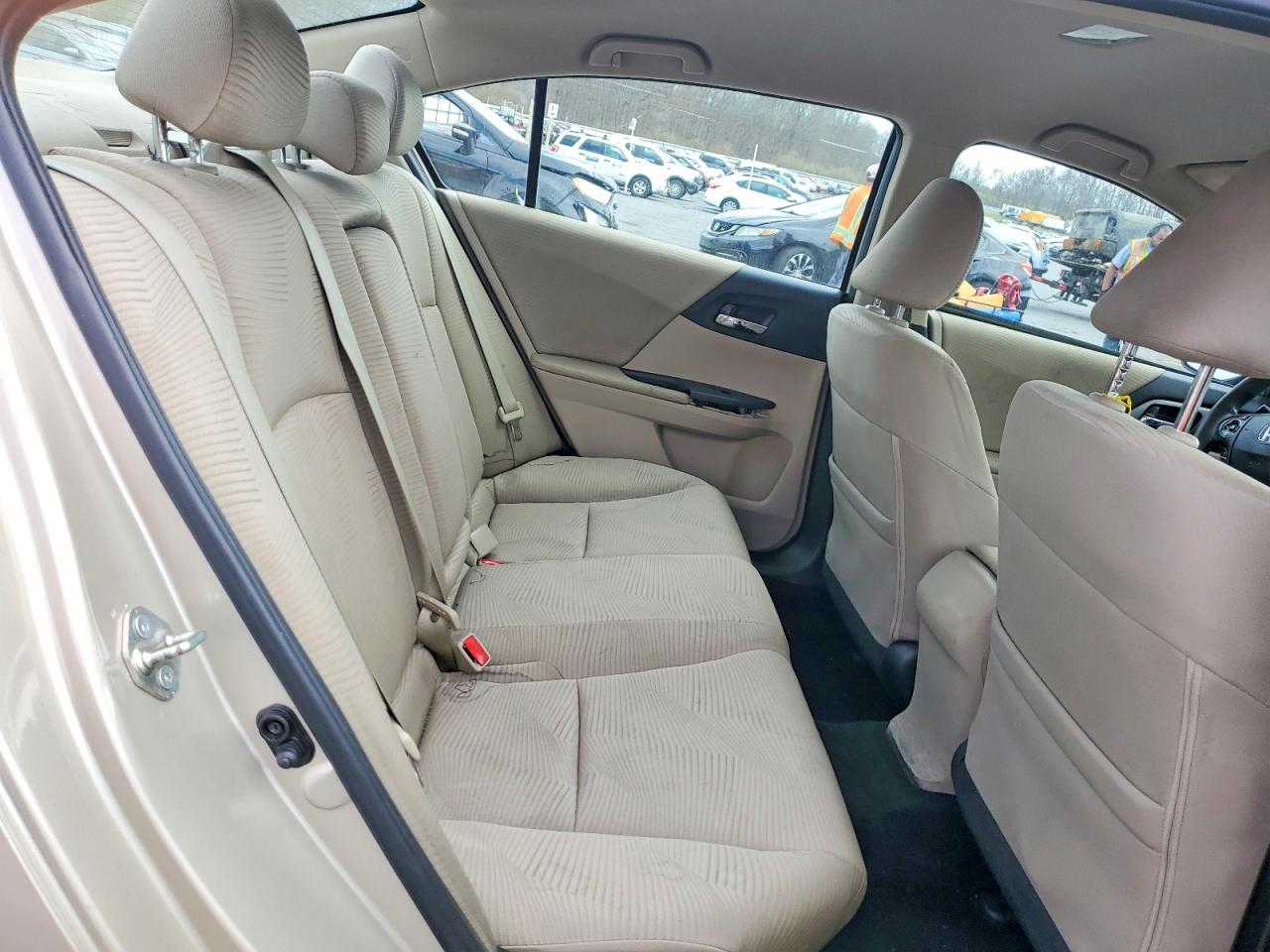 2015 Honda Accord Lx Silver vin: 1HGCR2F36FA090825