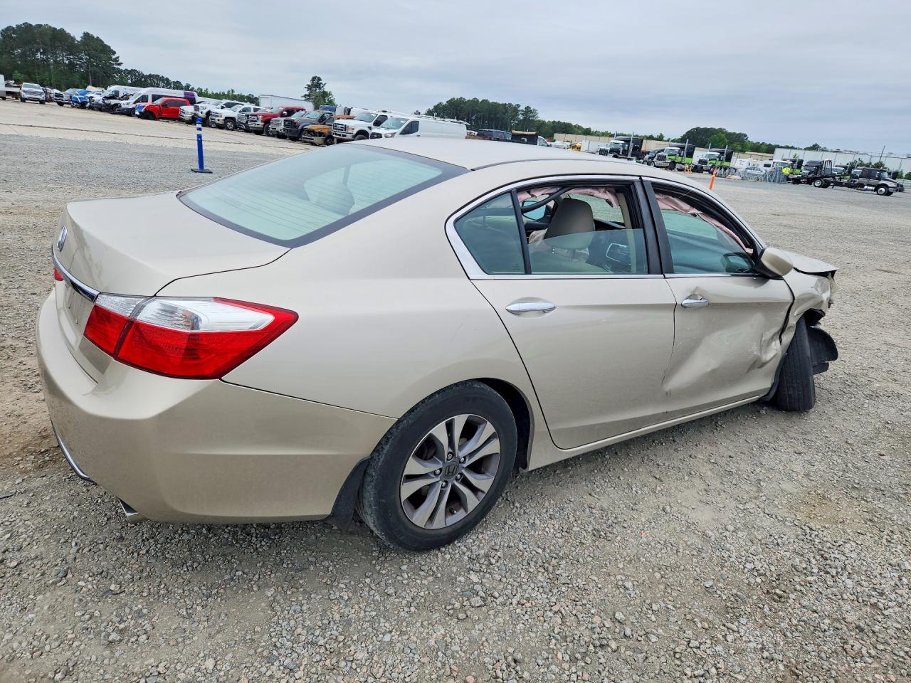 2015 Honda Accord Lx Gold vin: 1HGCR2F36FA116792