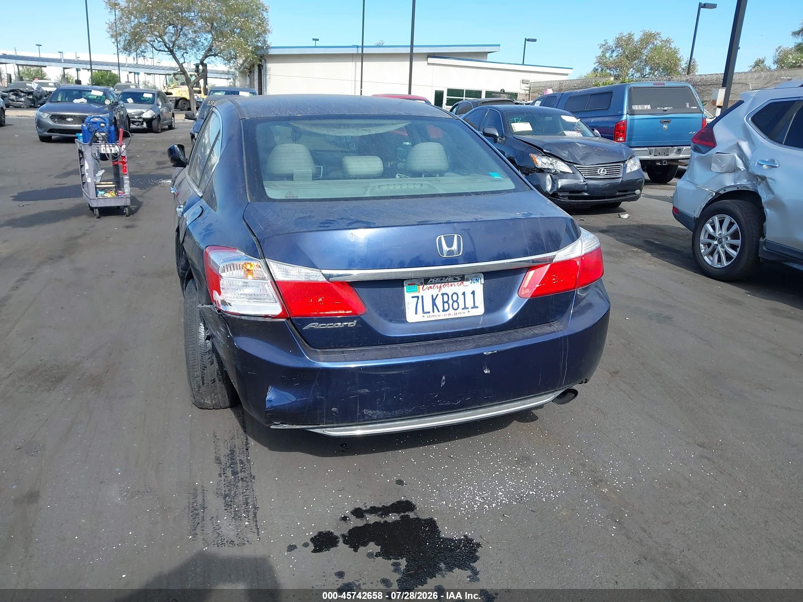 2015 Honda Accord Lx Blue vin: 1HGCR2F36FA154846