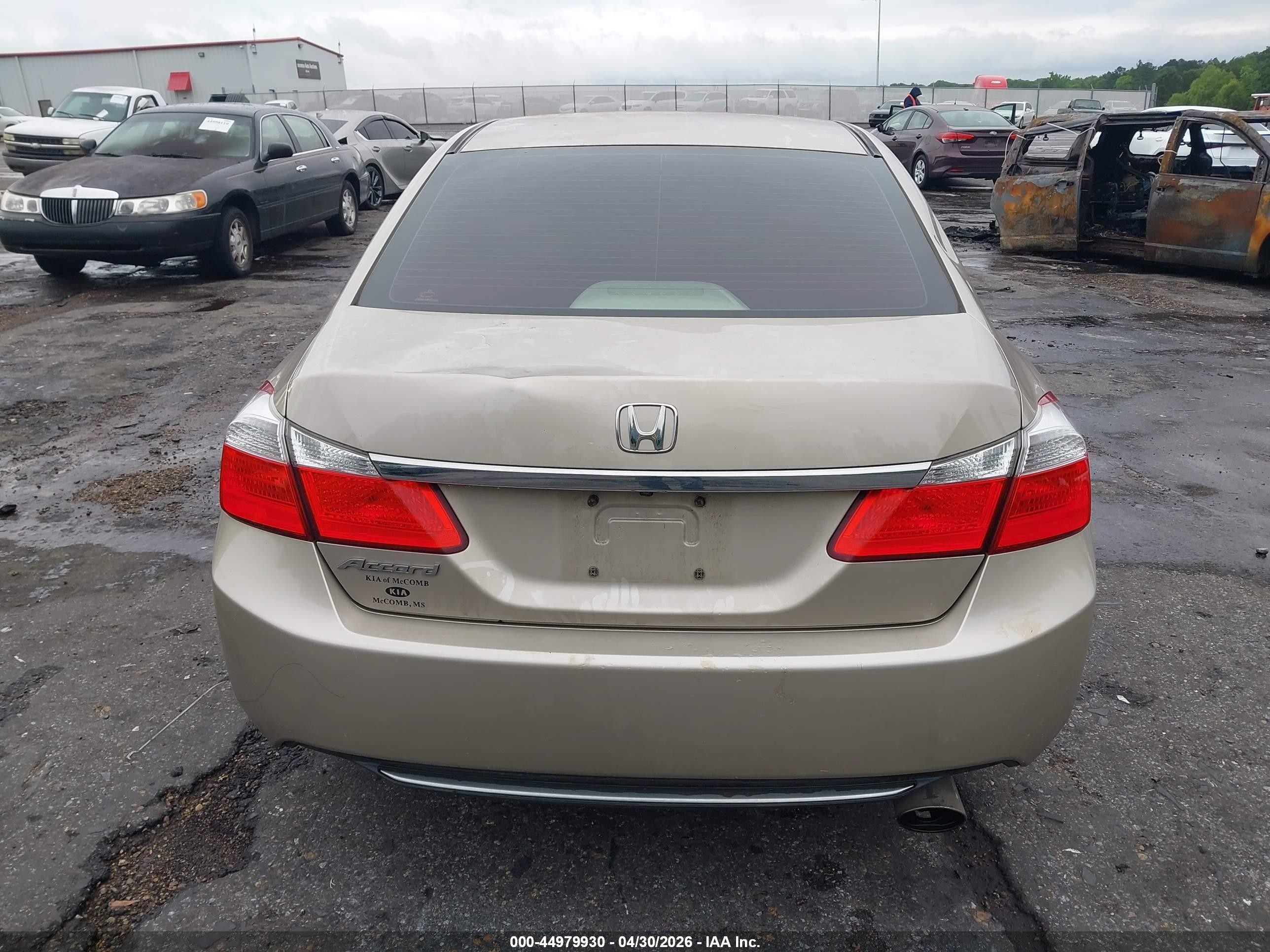 2015 Honda Accord Lx Tan vin: 1HGCR2F36FA156838