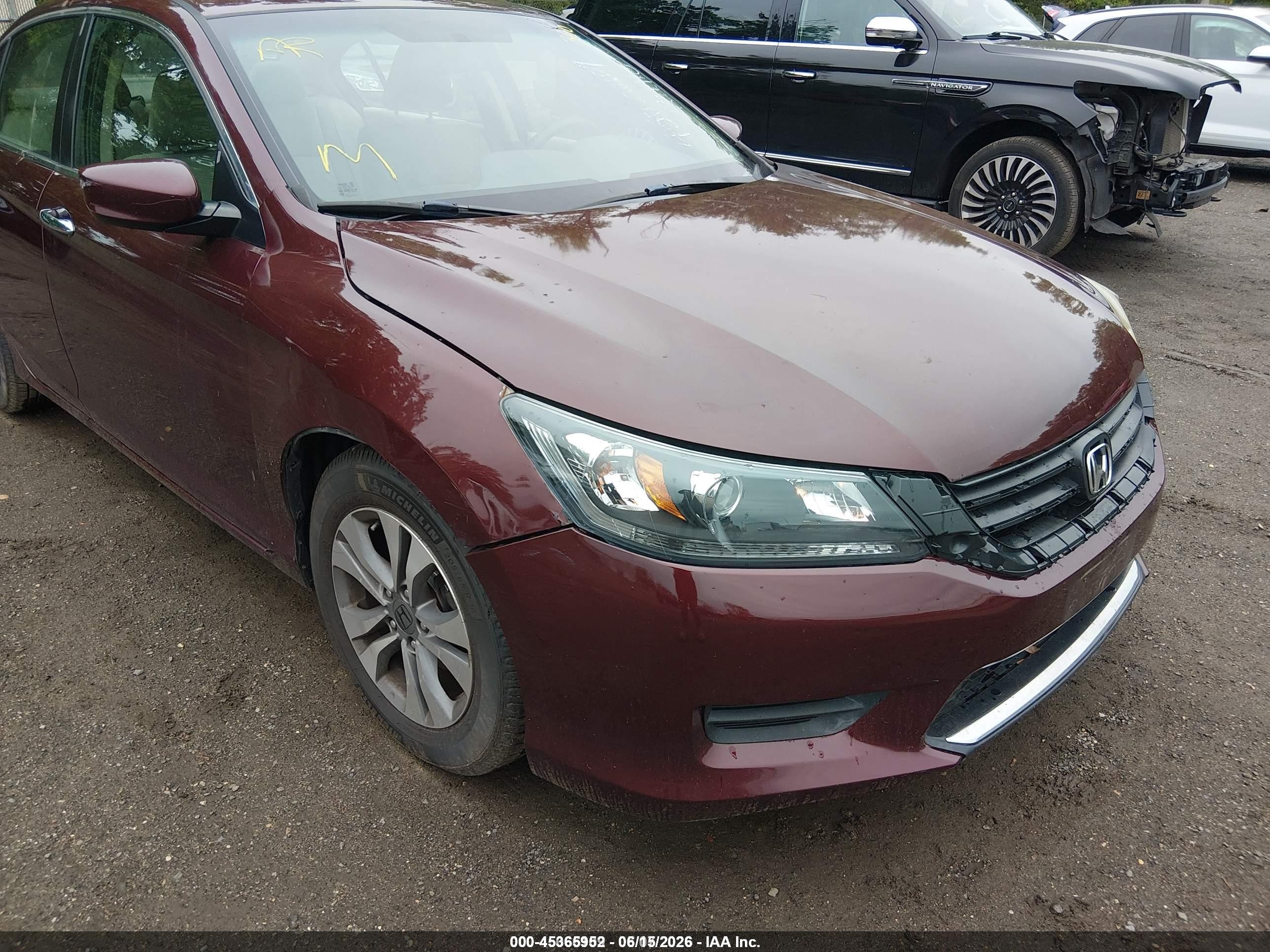 2015 Honda Accord Lx Burgundy vin: 1HGCR2F36FA156953
