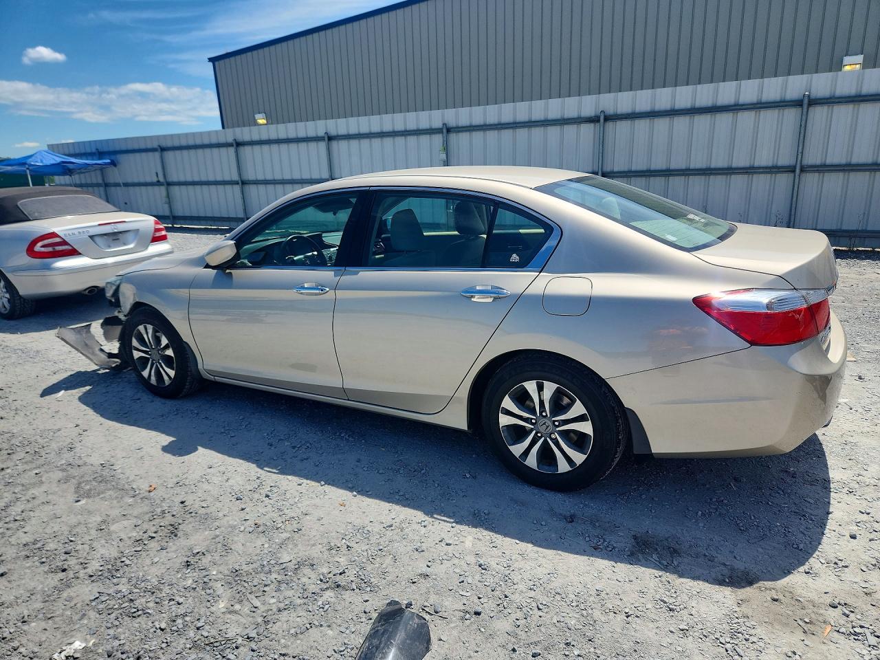 2015 Honda Accord Lx Beige vin: 1HGCR2F36FA169329