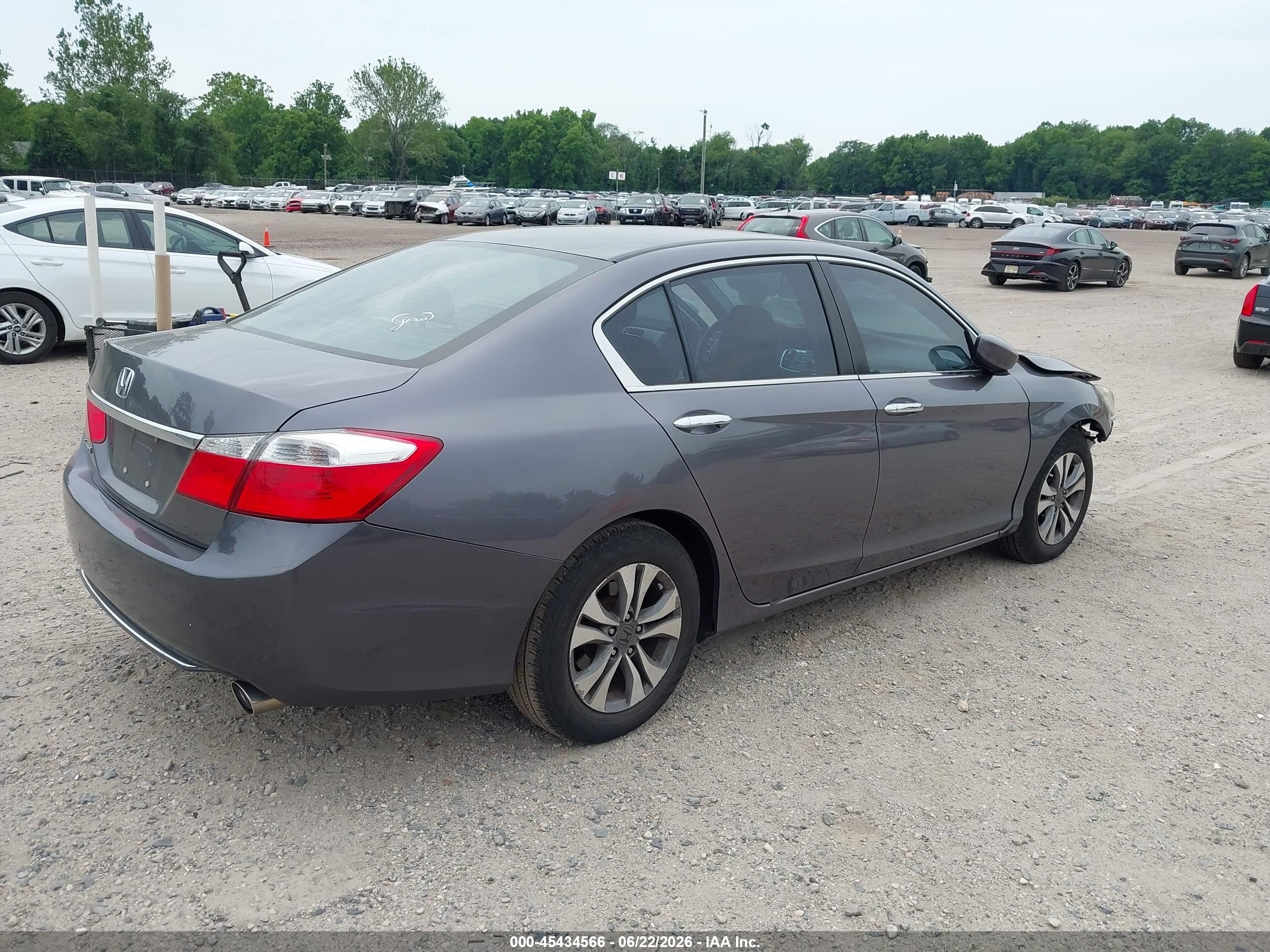 2015 Honda Accord Lx Серый vin: 1HGCR2F36FA186597