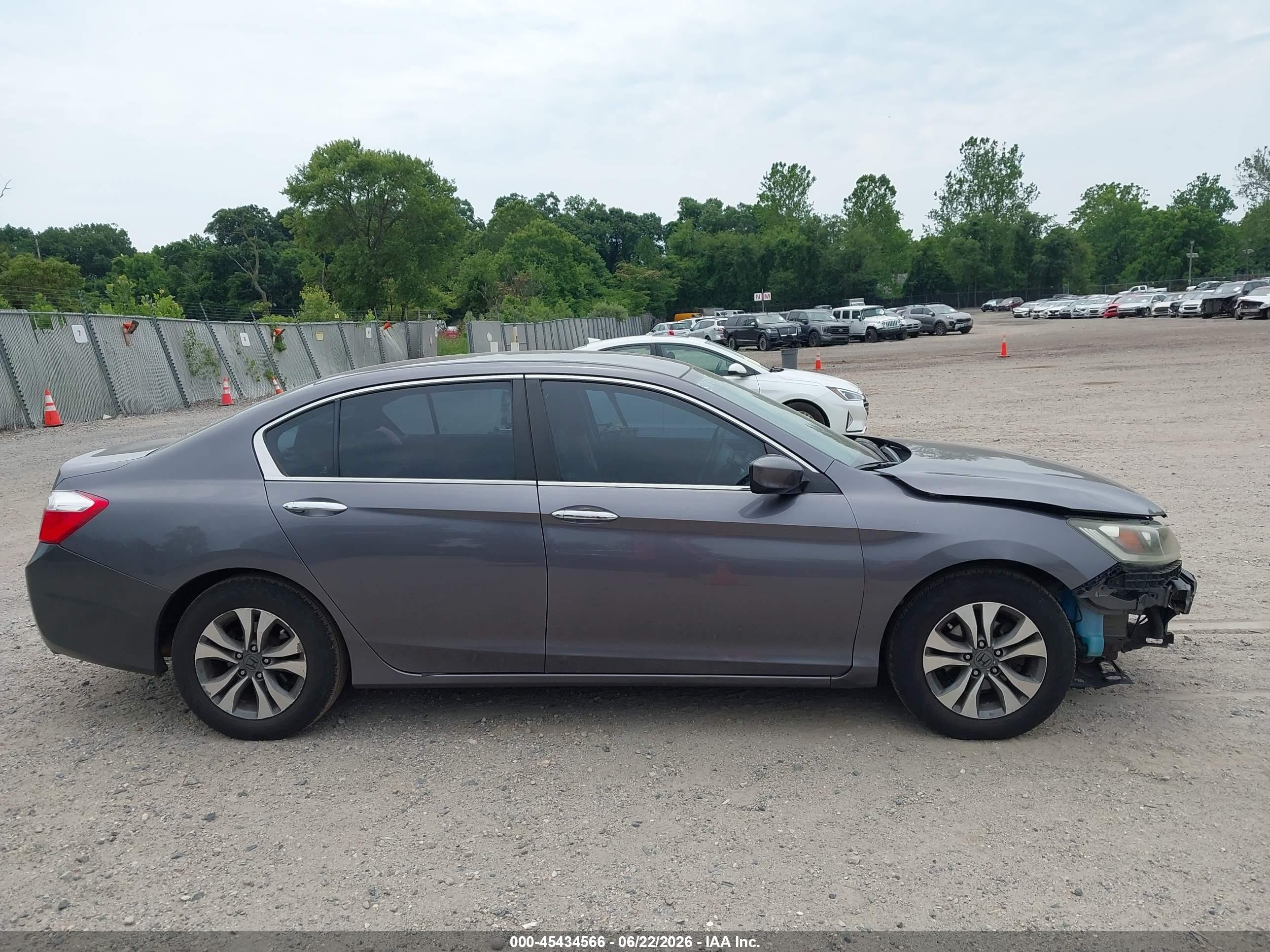 2015 Honda Accord Lx Серый vin: 1HGCR2F36FA186597
