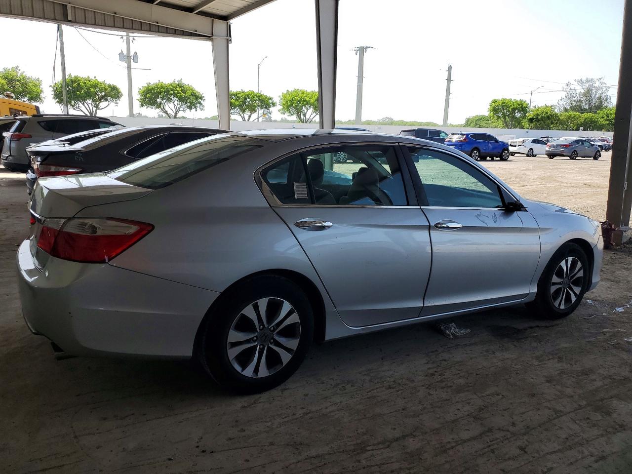2015 Honda Accord Lx Silver vin: 1HGCR2F36FA200756