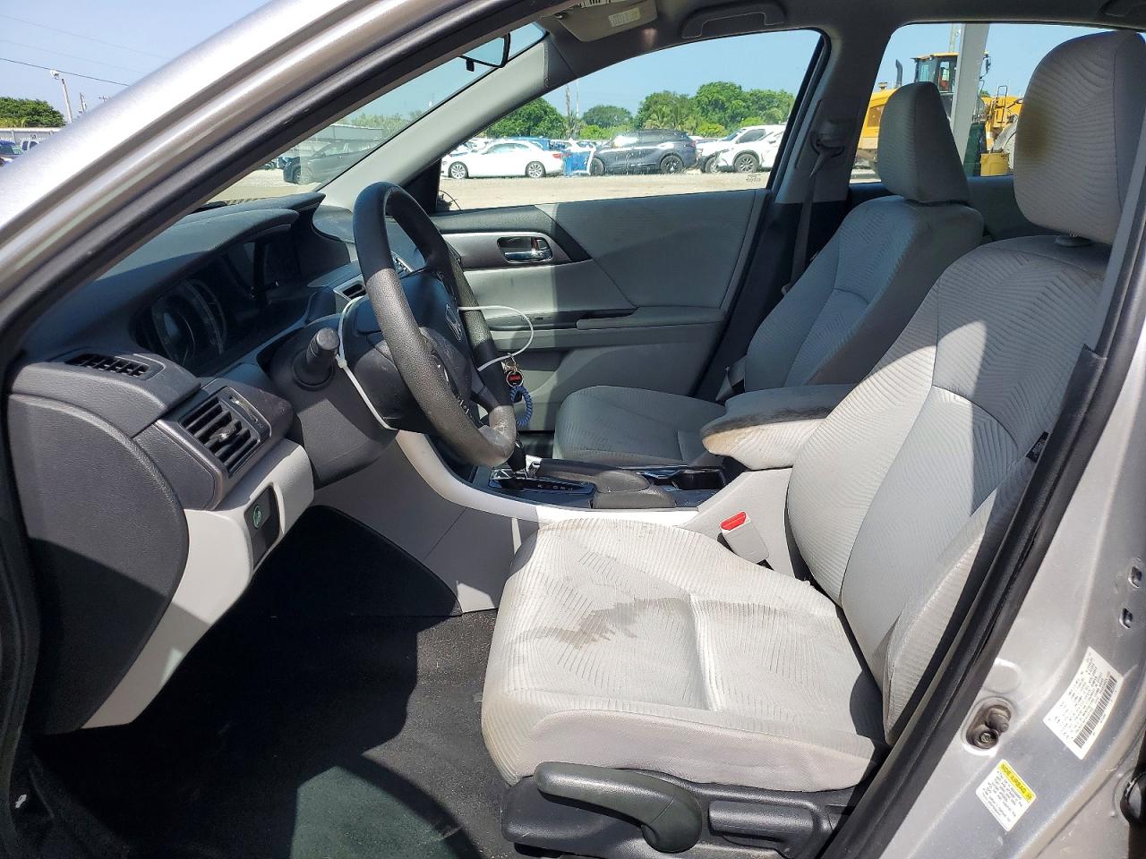 2015 Honda Accord Lx Silver vin: 1HGCR2F36FA200756