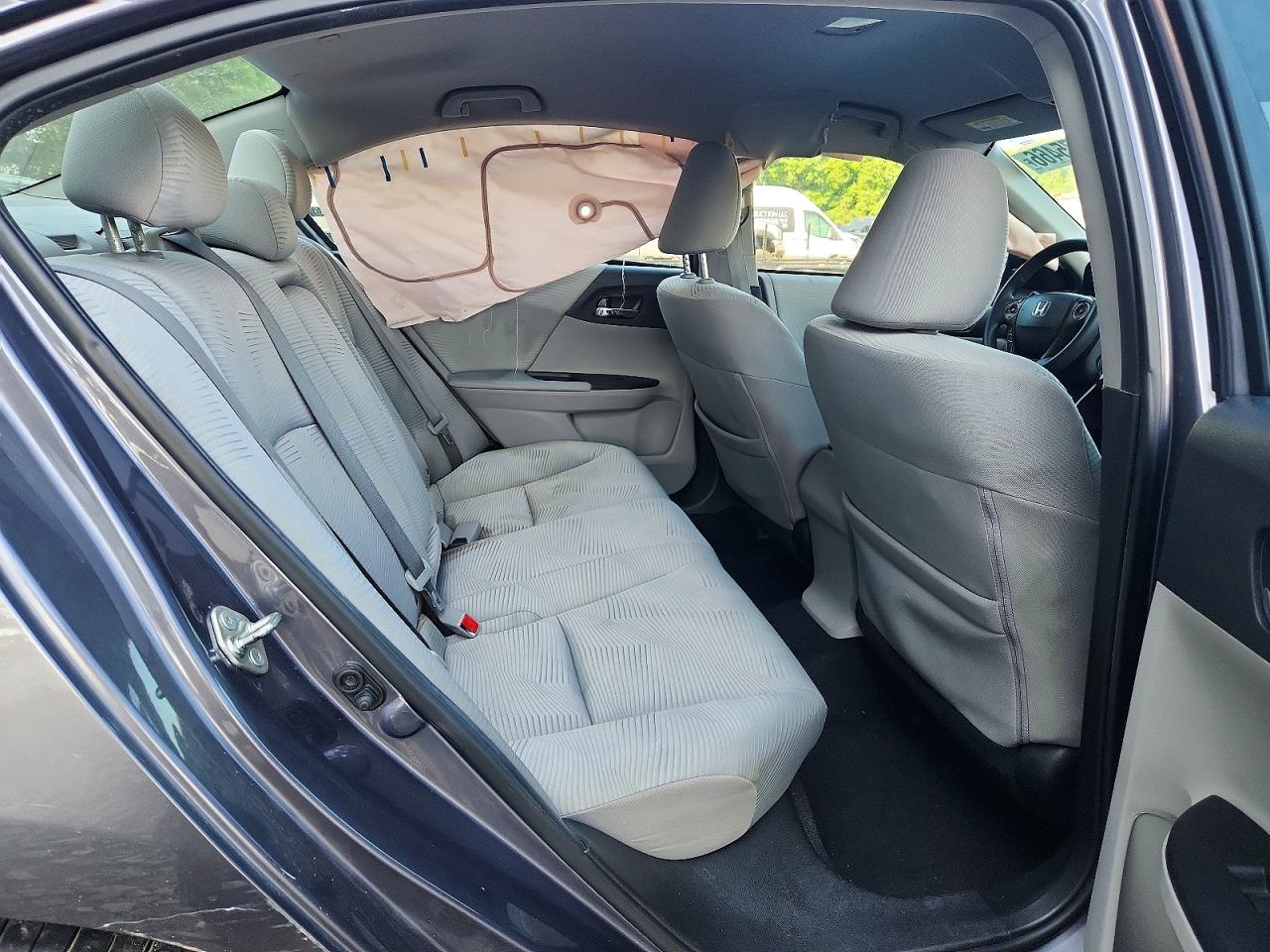 2015 Honda Accord Lx Gray vin: 1HGCR2F36FA211322