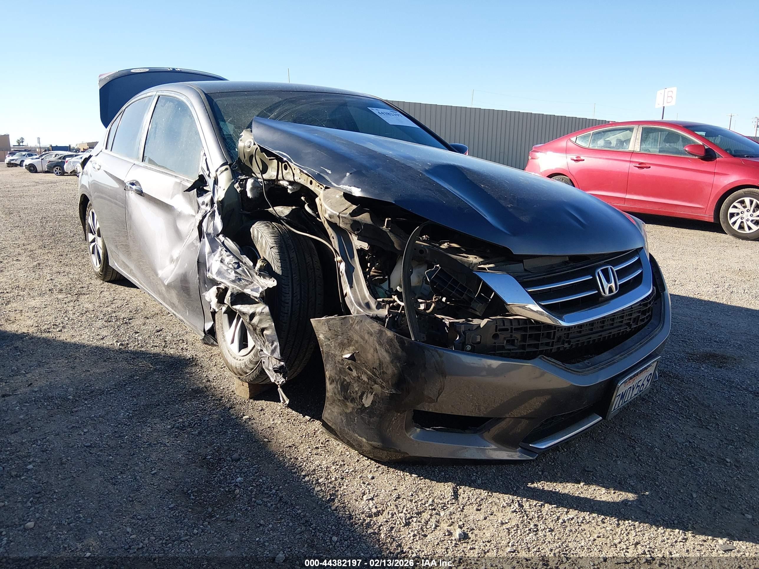 2015 Honda Accord Lx Gray vin: 1HGCR2F36FA228847