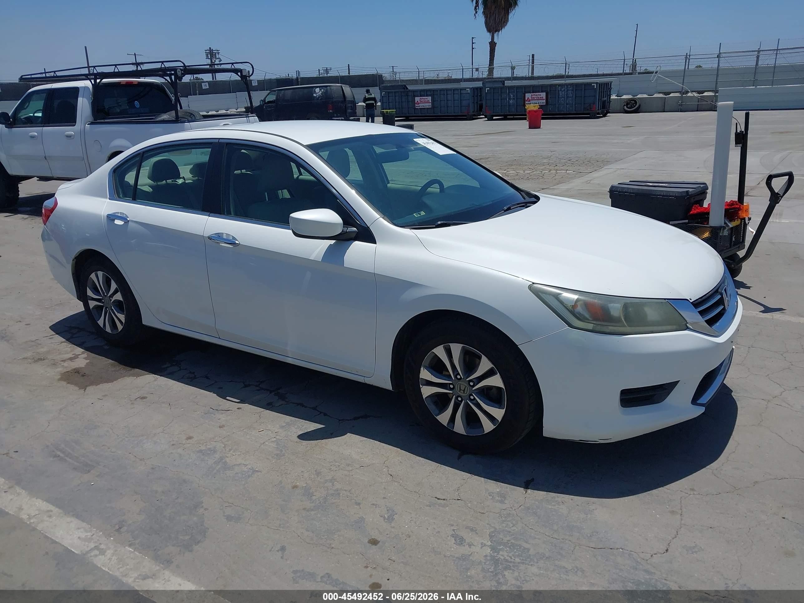 2015 Honda Accord Lx White vin: 1HGCR2F36FA239637