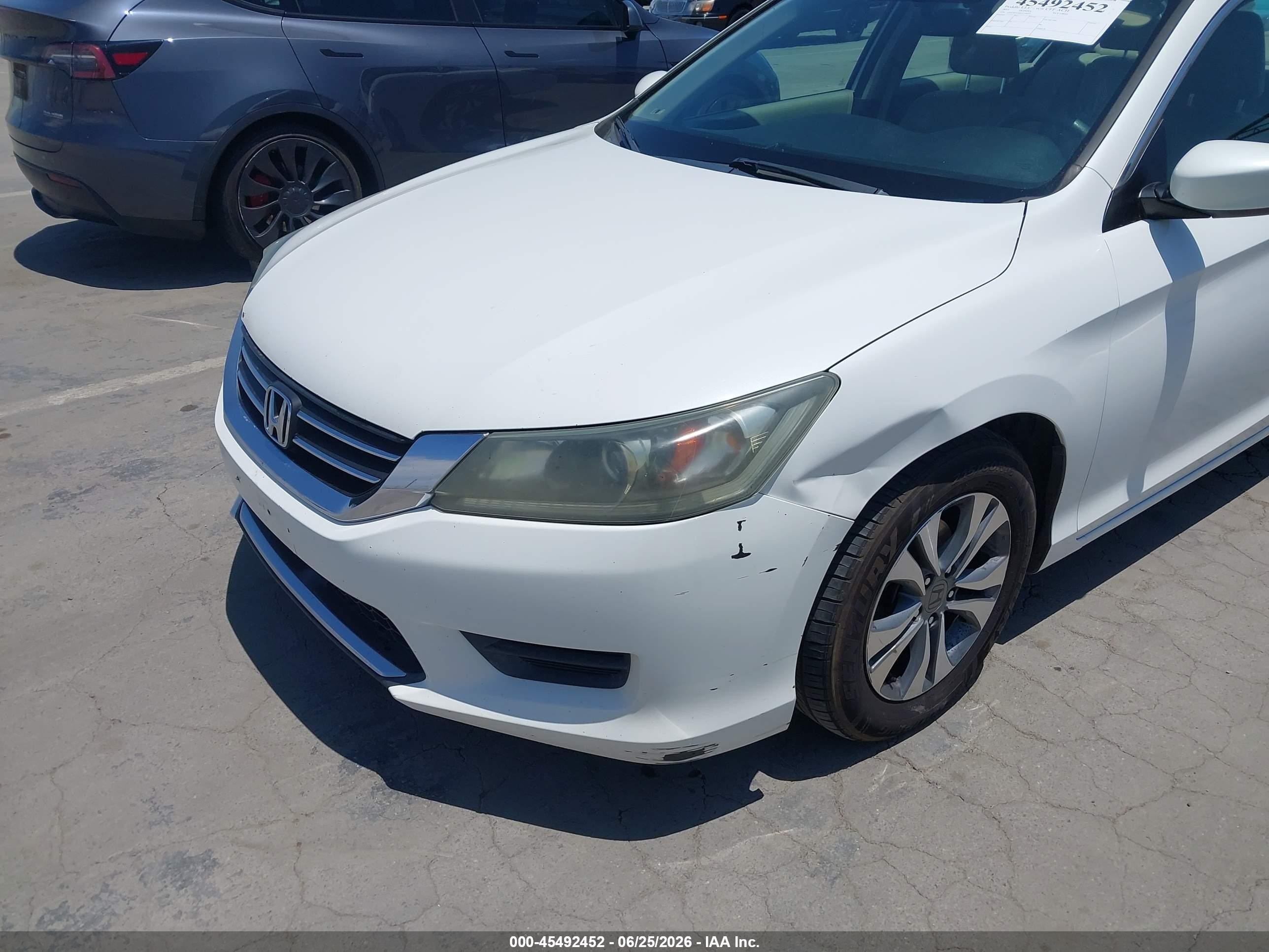 2015 Honda Accord Lx White vin: 1HGCR2F36FA239637