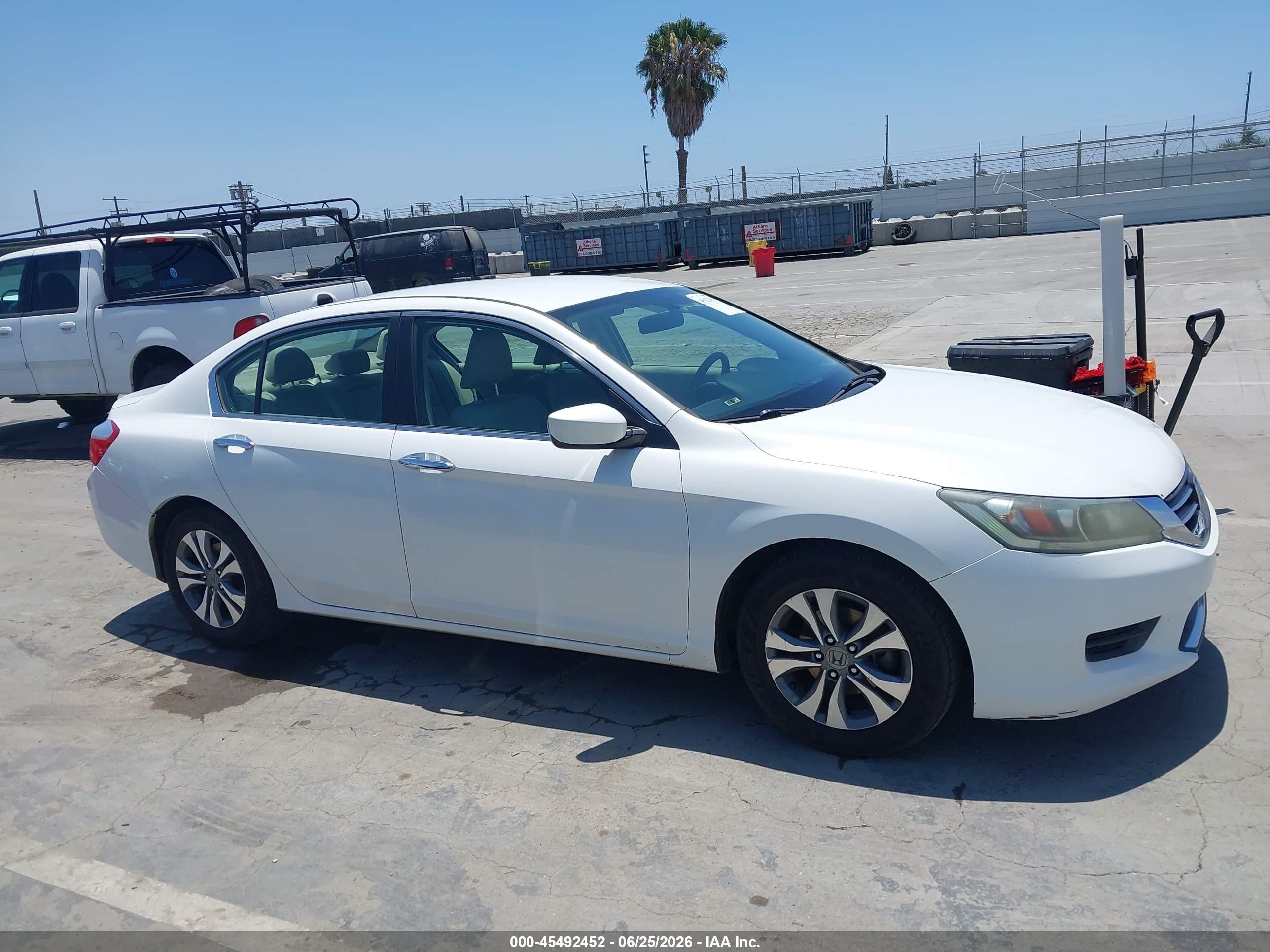 2015 Honda Accord Lx White vin: 1HGCR2F36FA239637