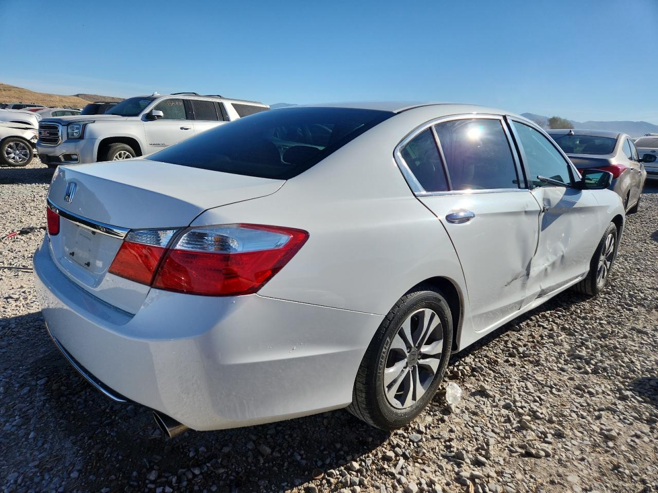 2015 Honda Accord Lx White vin: 1HGCR2F36FA248595
