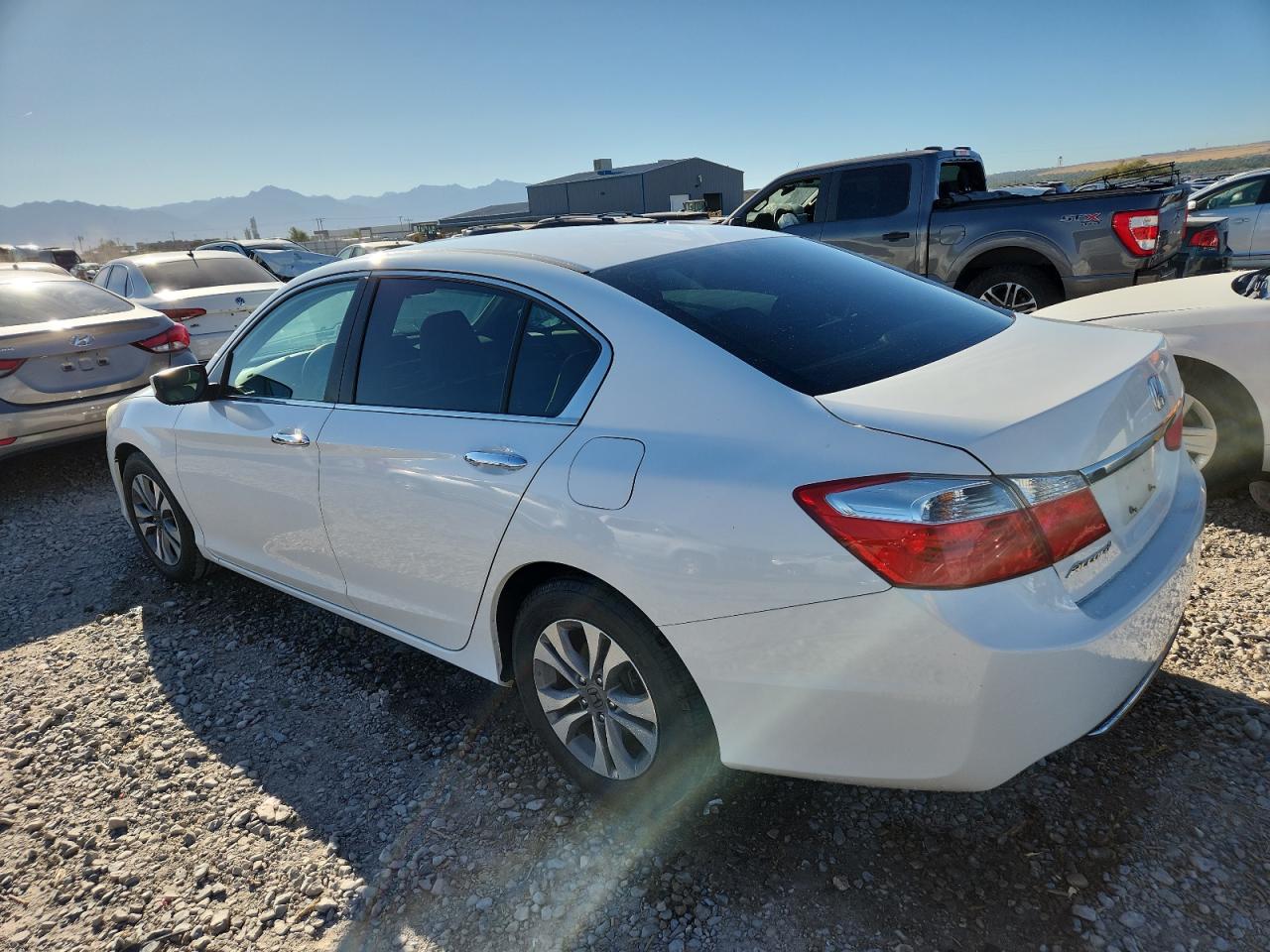 2015 Honda Accord Lx White vin: 1HGCR2F36FA248595