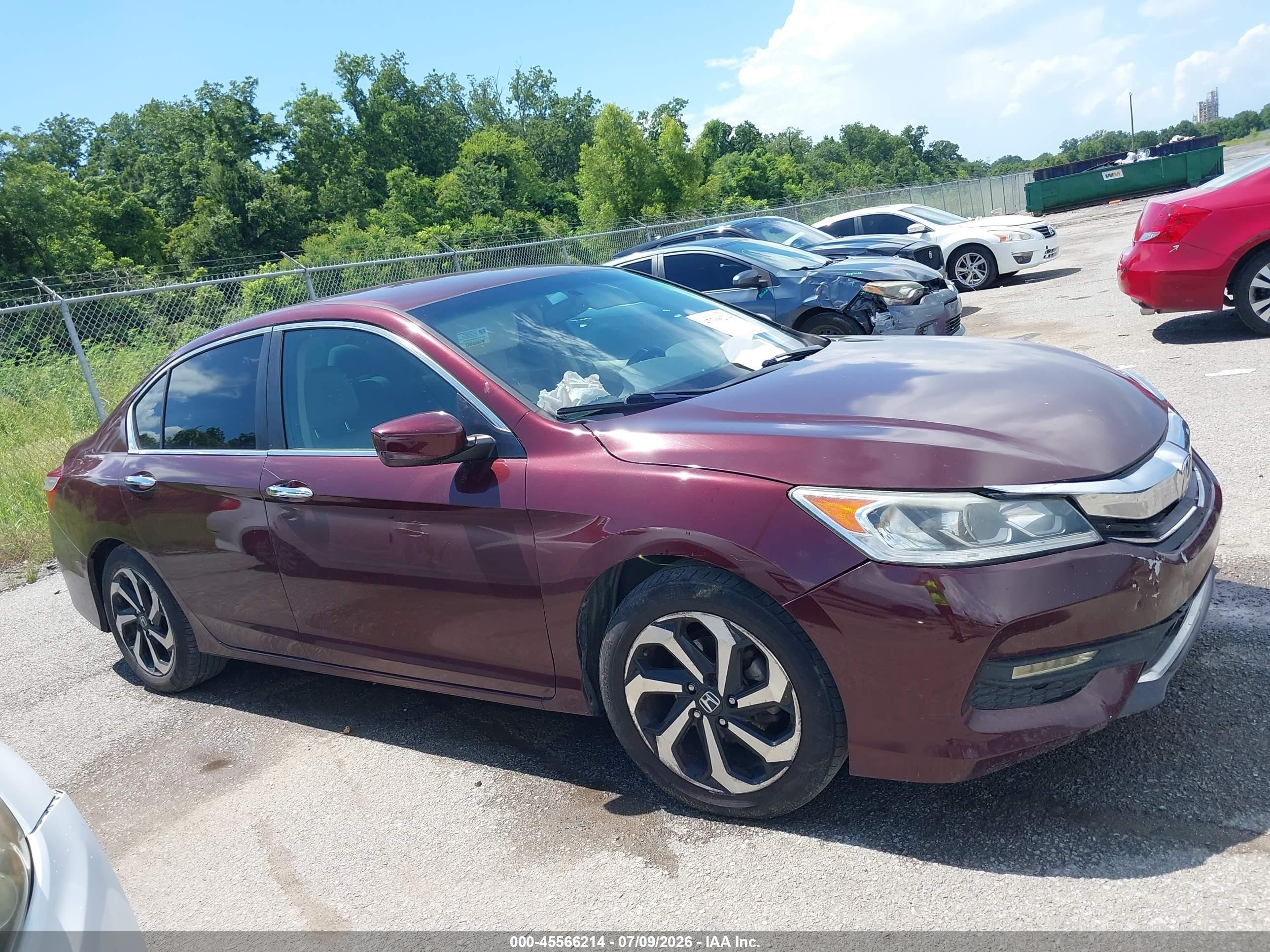 2017 Honda Accord Lx Burgundy vin: 1HGCR2F36HA003461