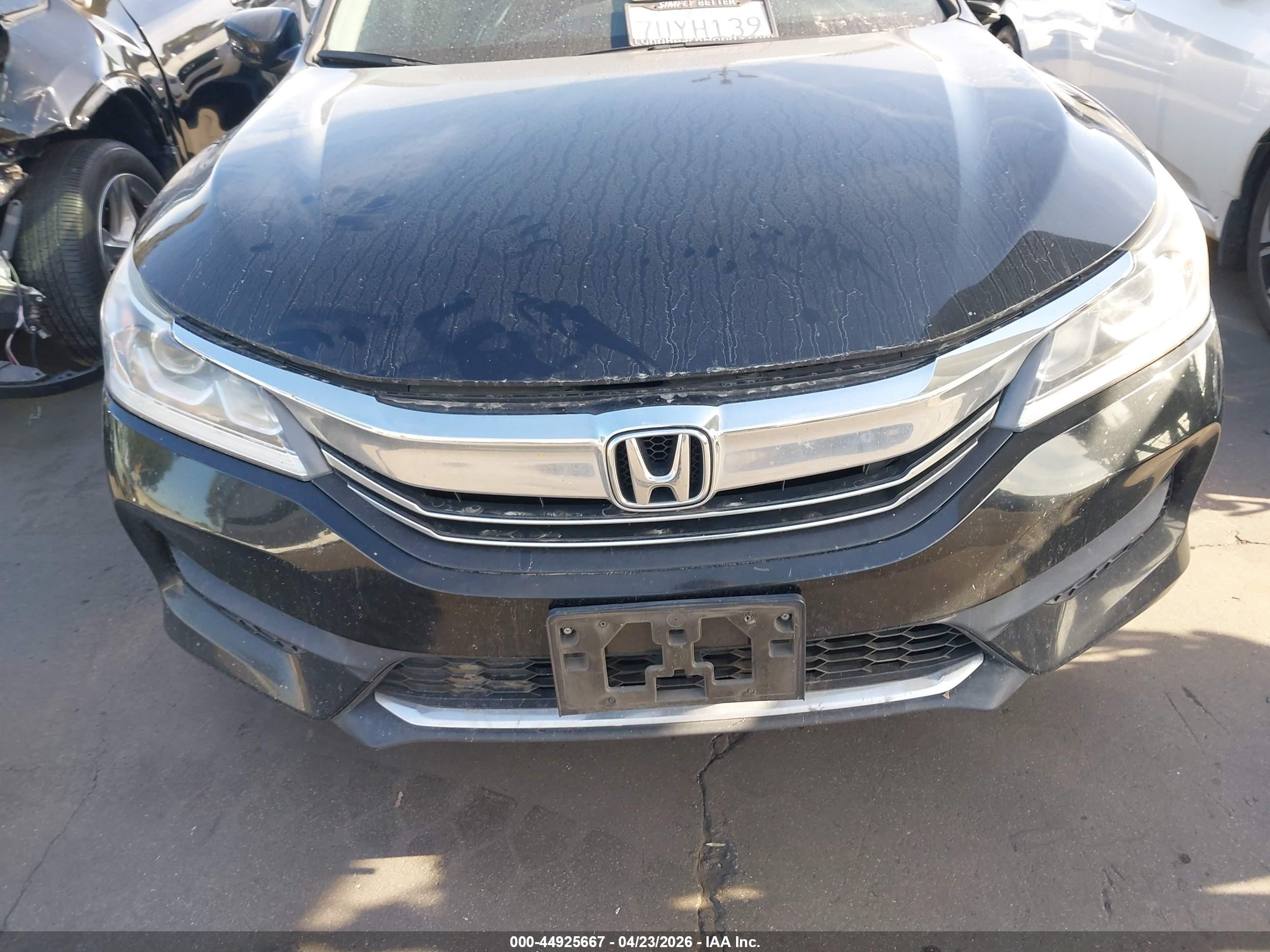 2017 Honda Accord Lx Черный vin: 1HGCR2F36HA041837