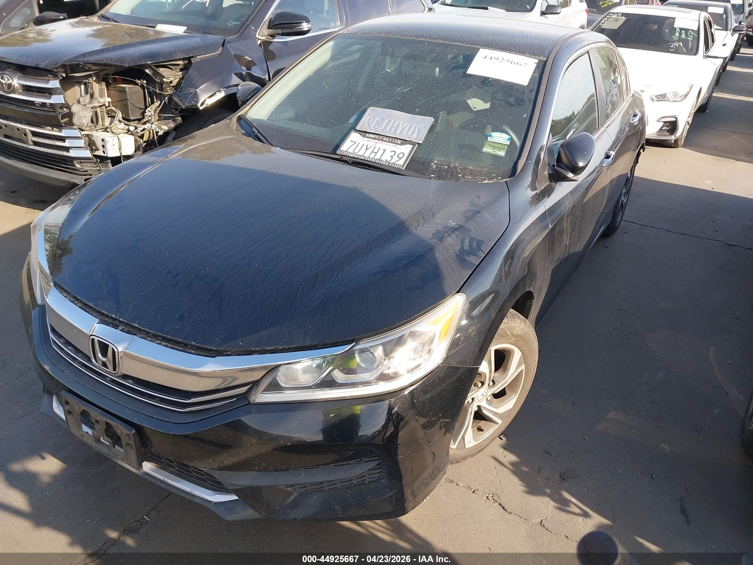 2017 Honda Accord Lx Черный vin: 1HGCR2F36HA041837