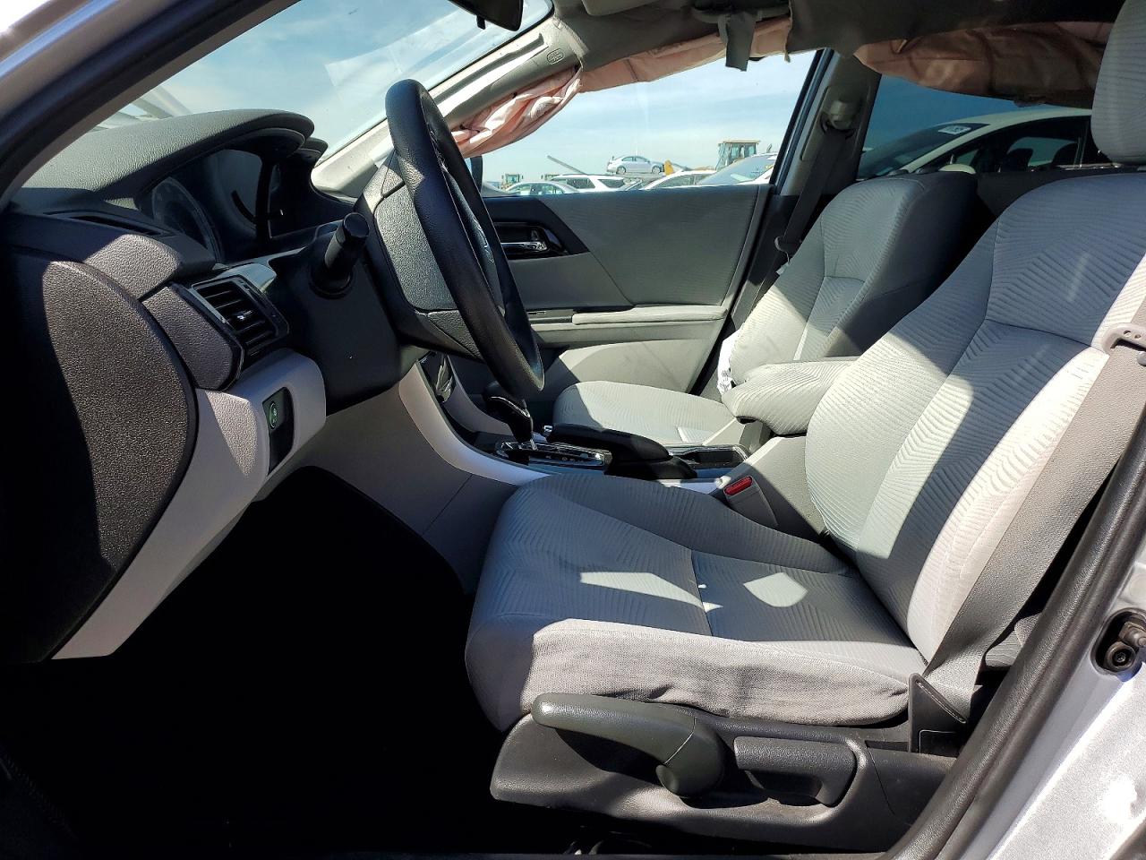 2017 Honda Accord Lx Silver vin: 1HGCR2F36HA251385