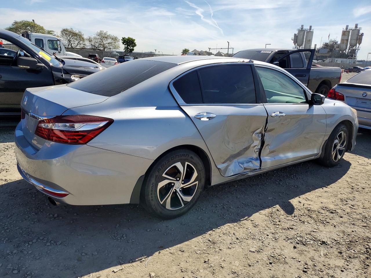 2017 Honda Accord Lx Silver vin: 1HGCR2F36HA251385