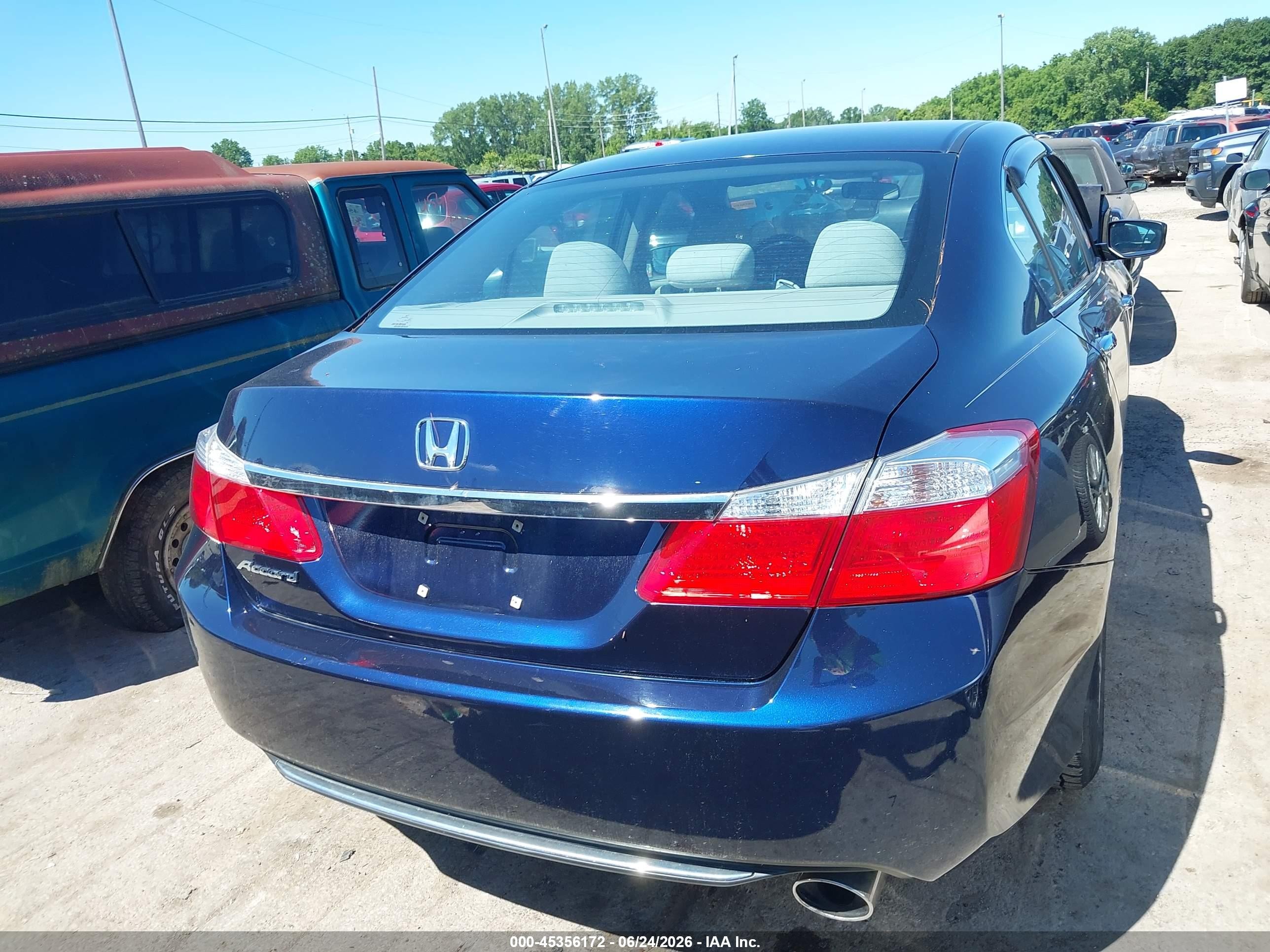2013 Honda Accord Lx Blue vin: 1HGCR2F37DA015905