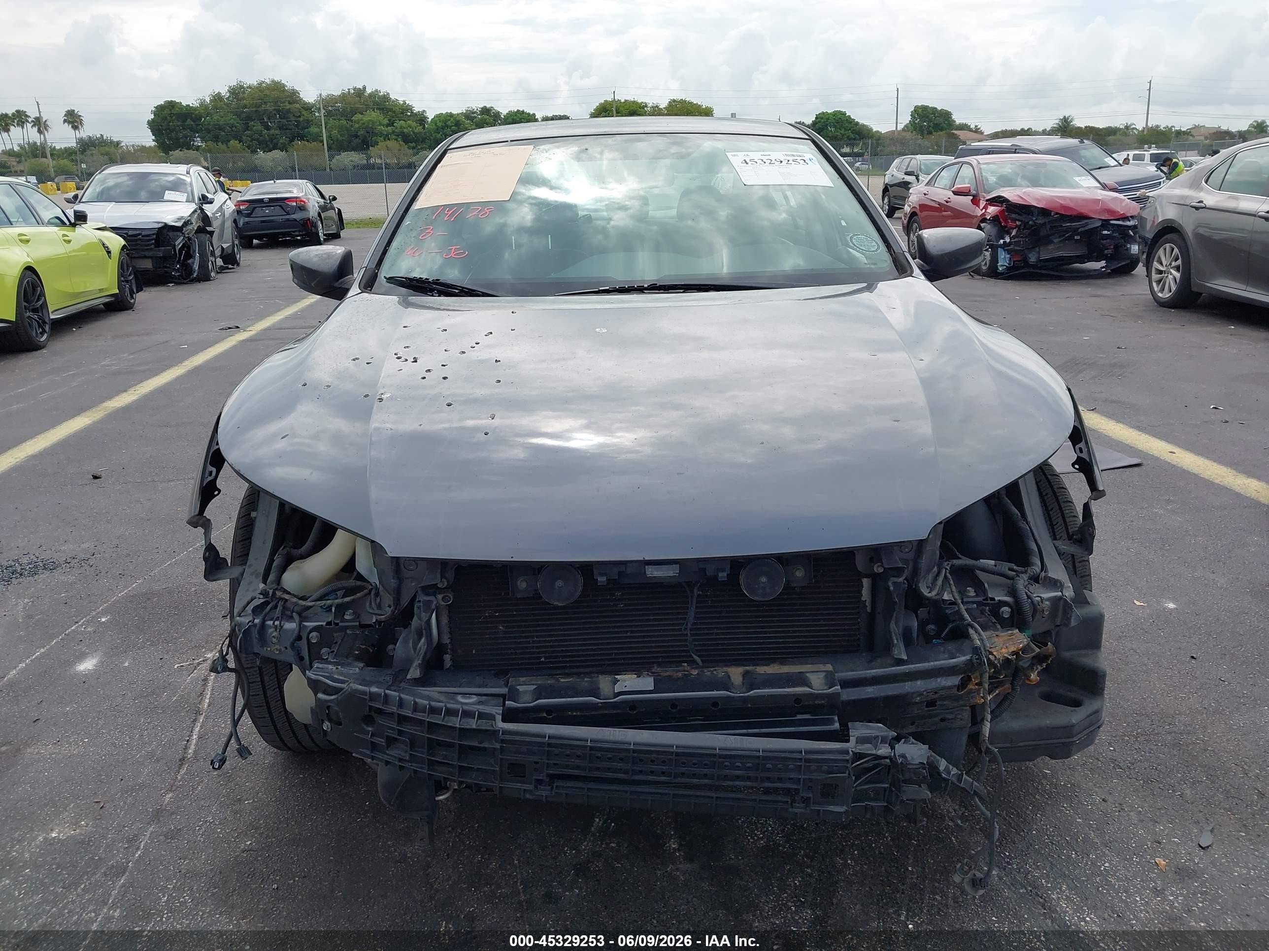 2013 Honda Accord Lx Серый vin: 1HGCR2F37DA030324
