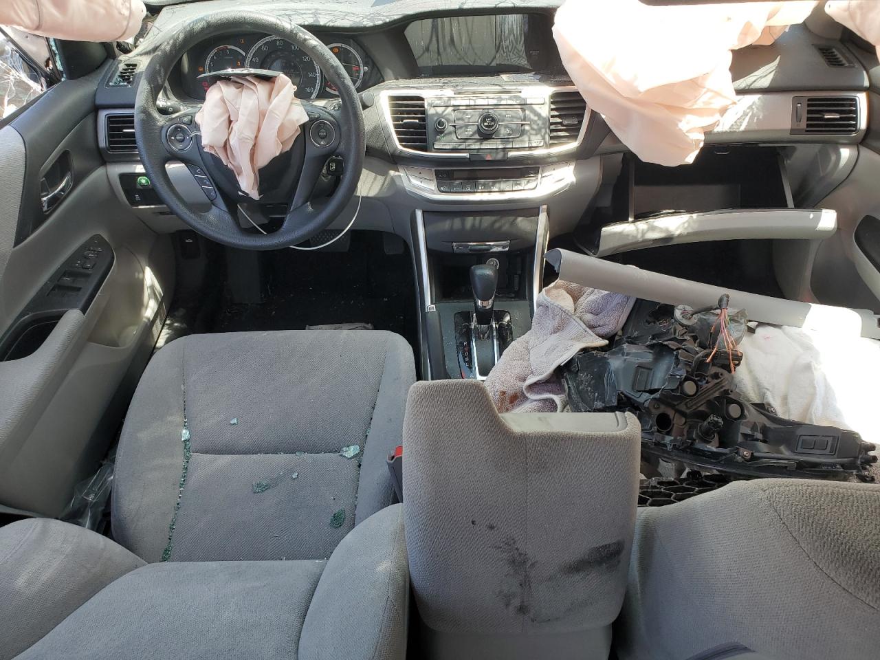 2013 Honda Accord Lx Серебряный vin: 1HGCR2F37DA032459