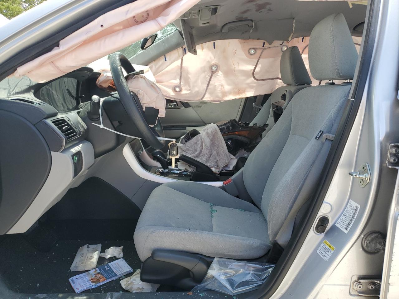 2013 Honda Accord Lx Серебряный vin: 1HGCR2F37DA032459