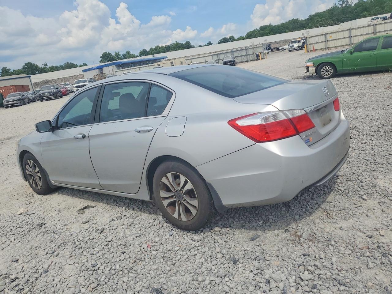 2013 Hond Accord Silver vin: 1HGCR2F37DA053537