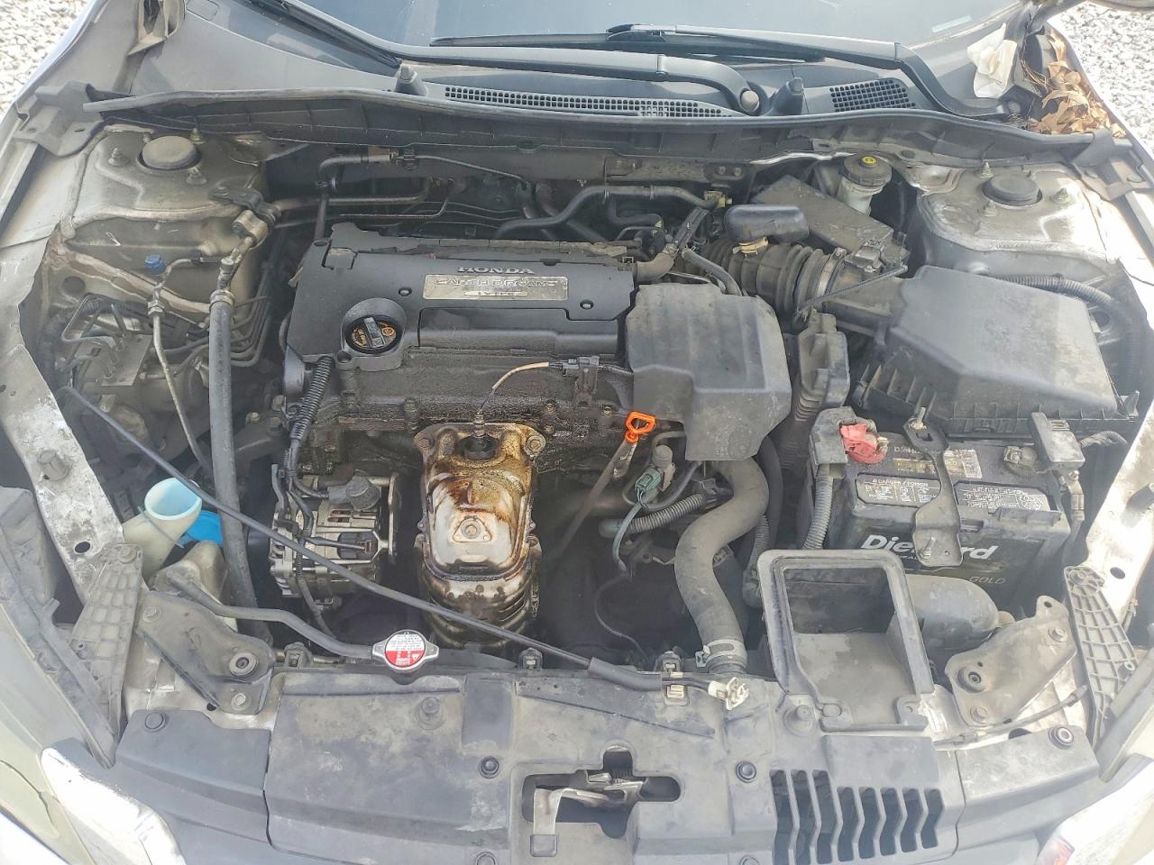 2013 Hond Accord Silver vin: 1HGCR2F37DA053537