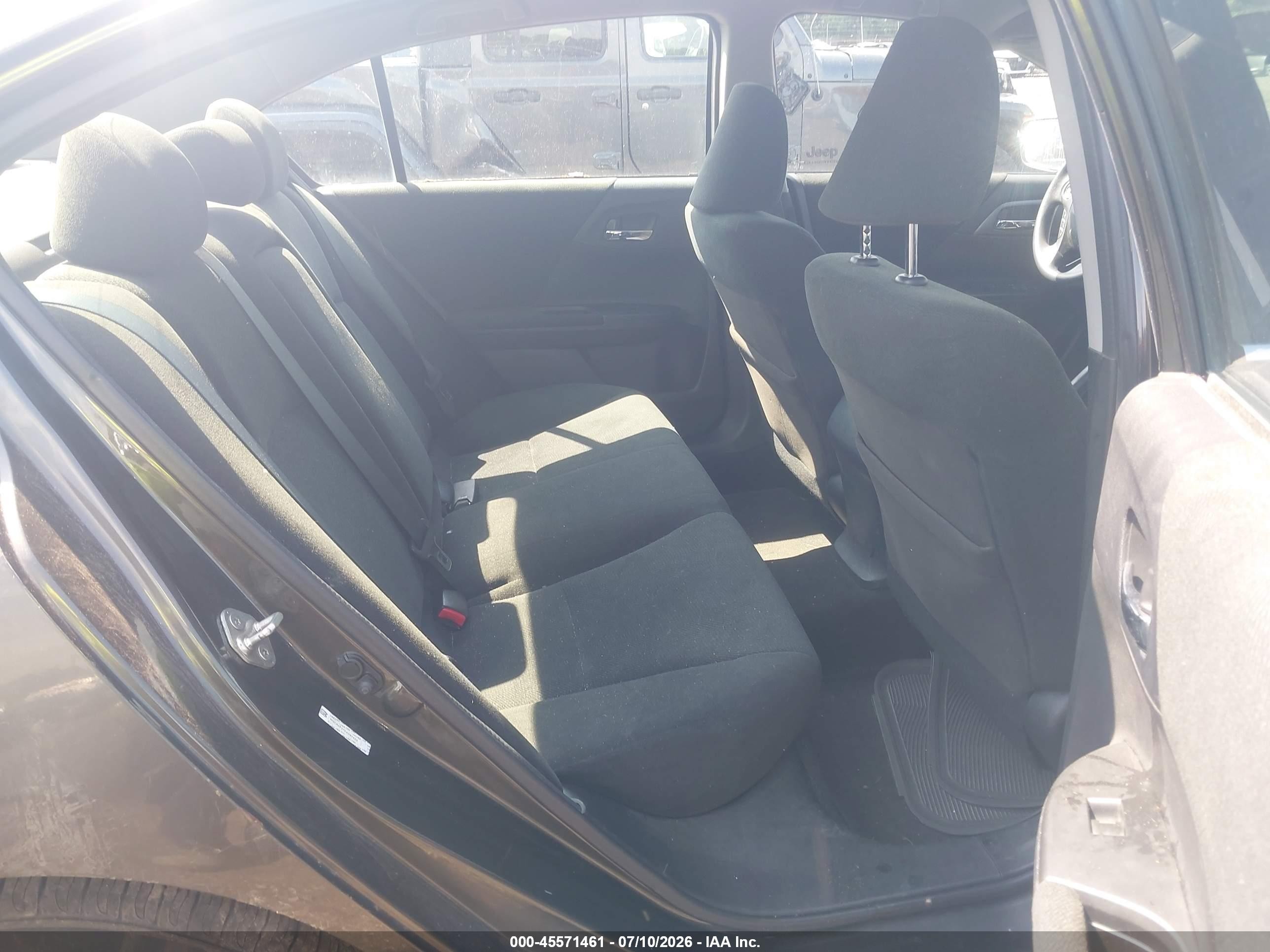 2013 Honda Accord Lx Gray vin: 1HGCR2F37DA062920