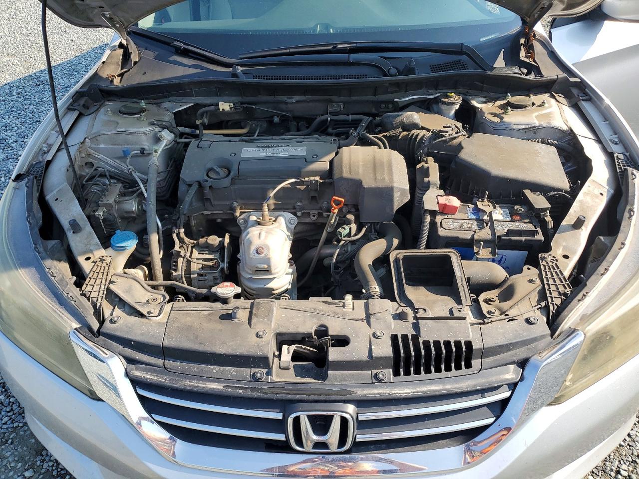 2013 Honda Accord Lx Silver vin: 1HGCR2F37DA063162