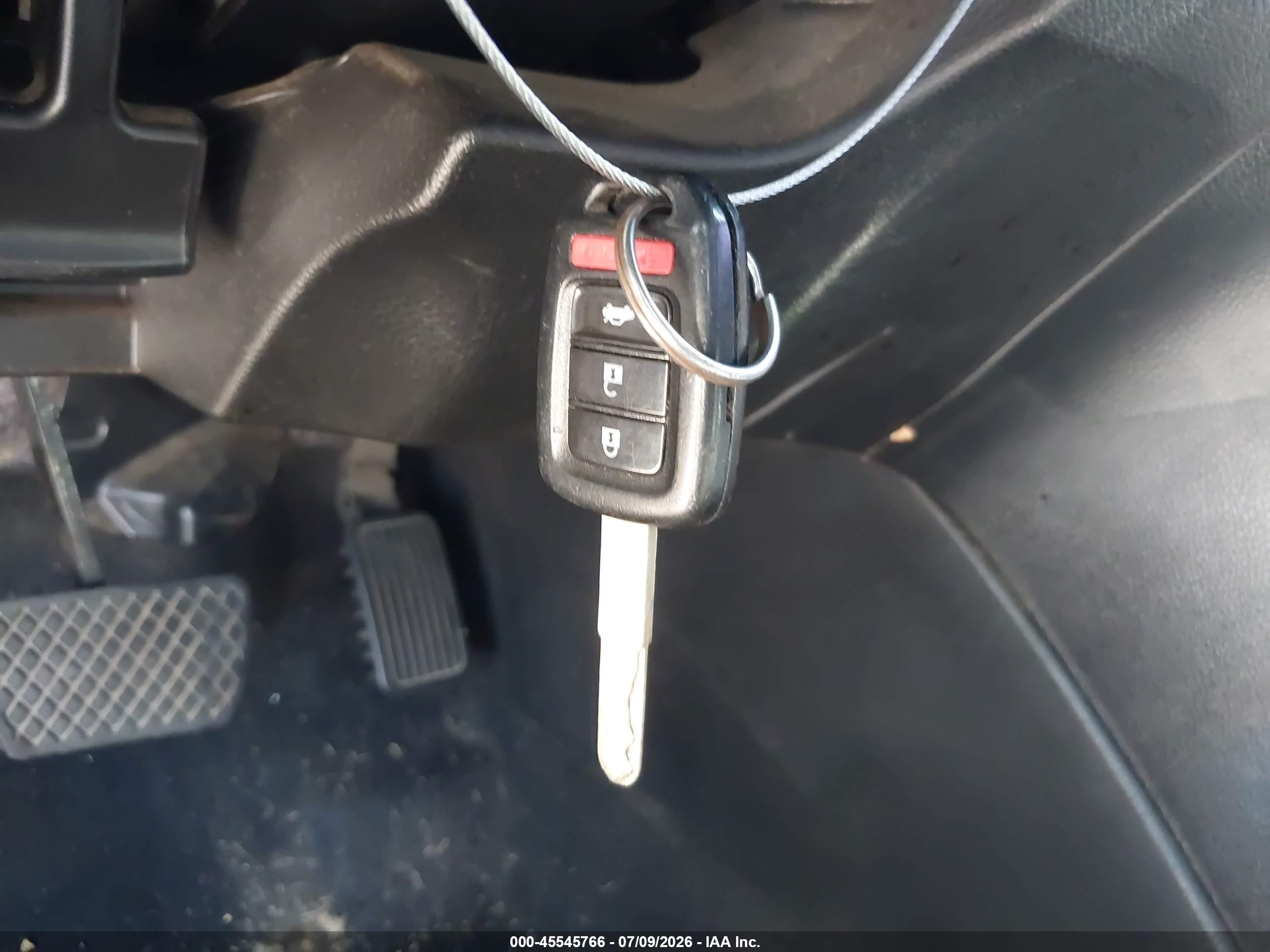 2013 Honda Accord Lx Серебряный vin: 1HGCR2F37DA245072