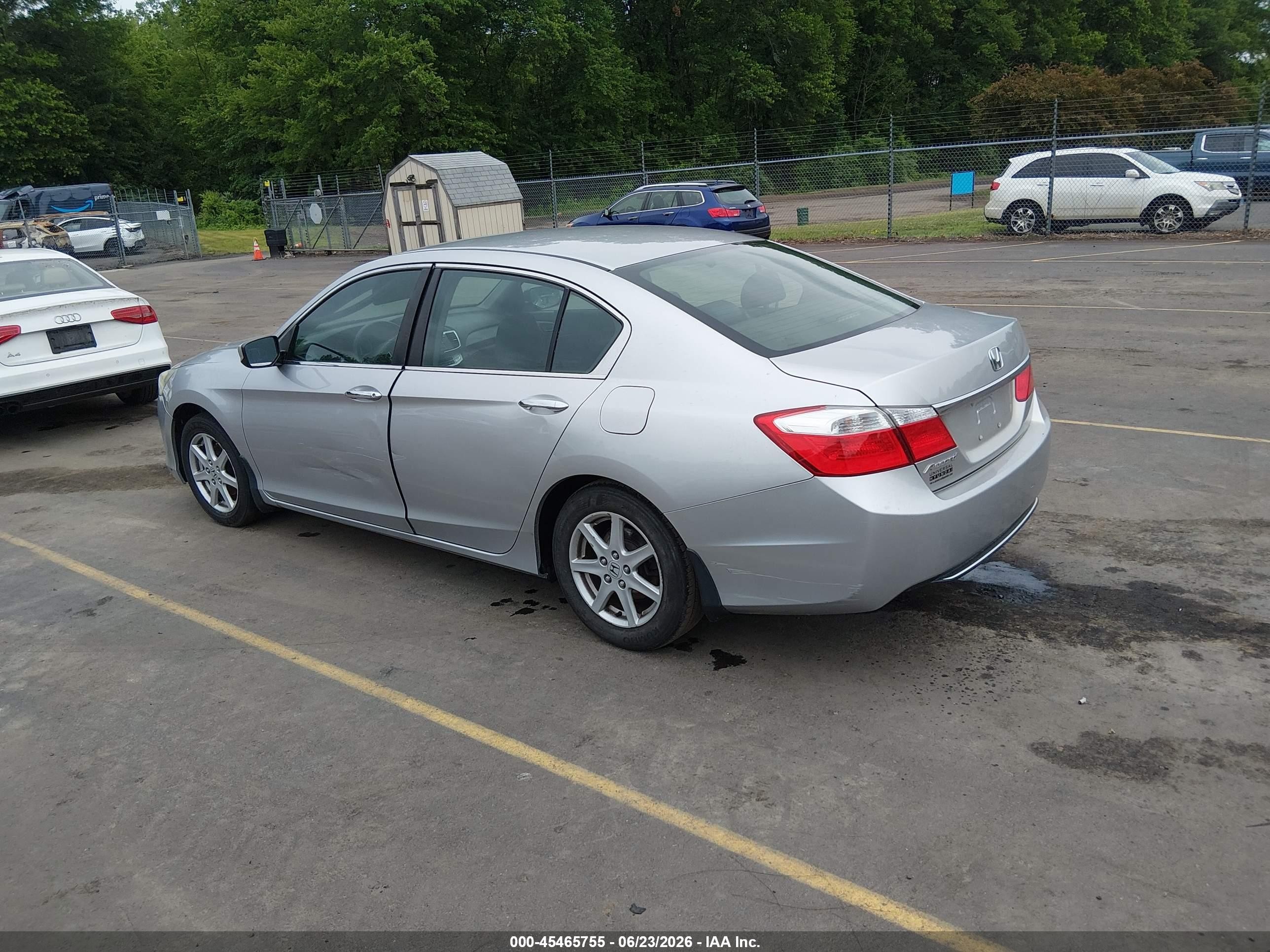 2014 Honda Accord Lx Silver vin: 1HGCR2F37EA076589